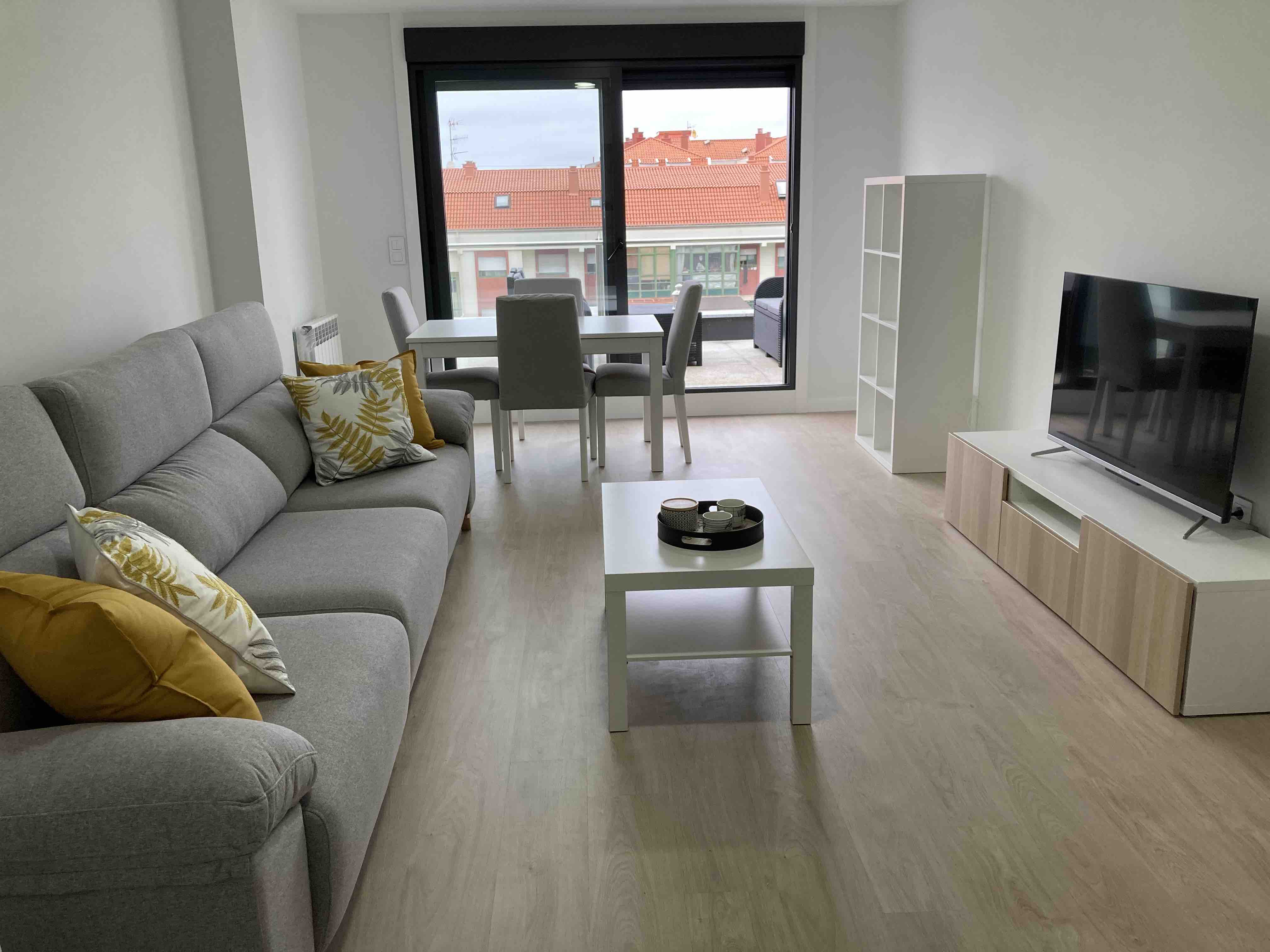 Bright Apartment with Sabaris Terrace