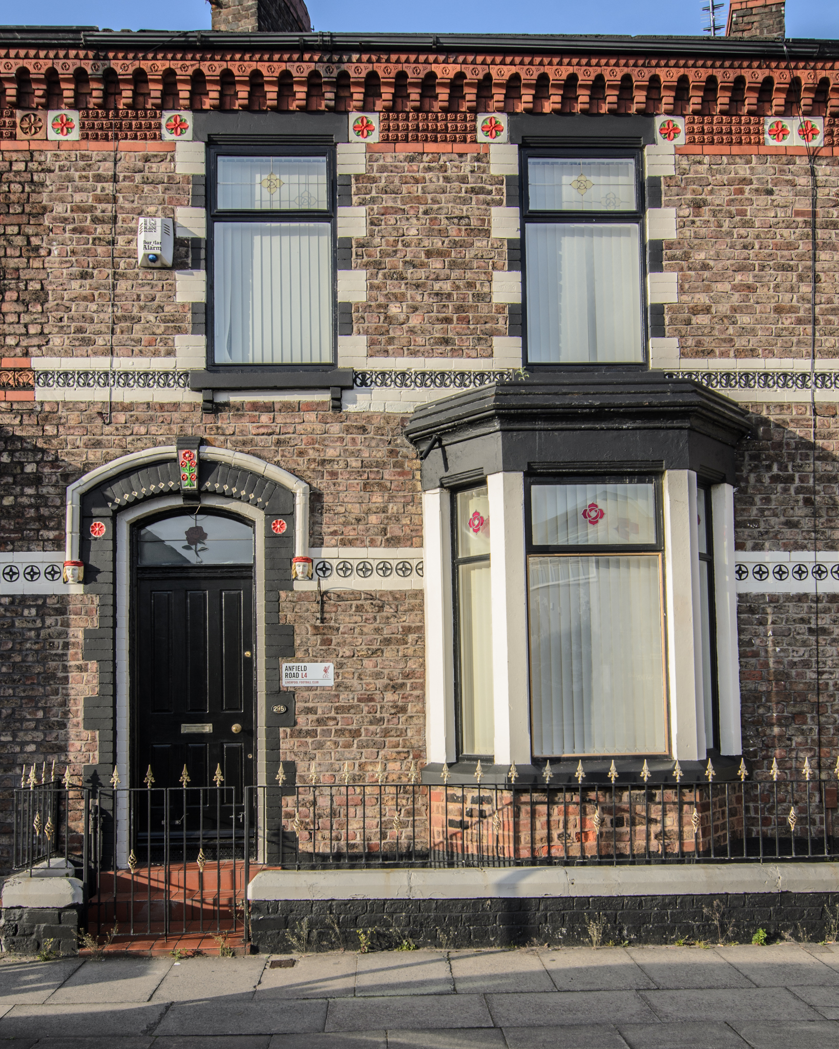 THIS IS ANFIELD cozy vacation home near LFC