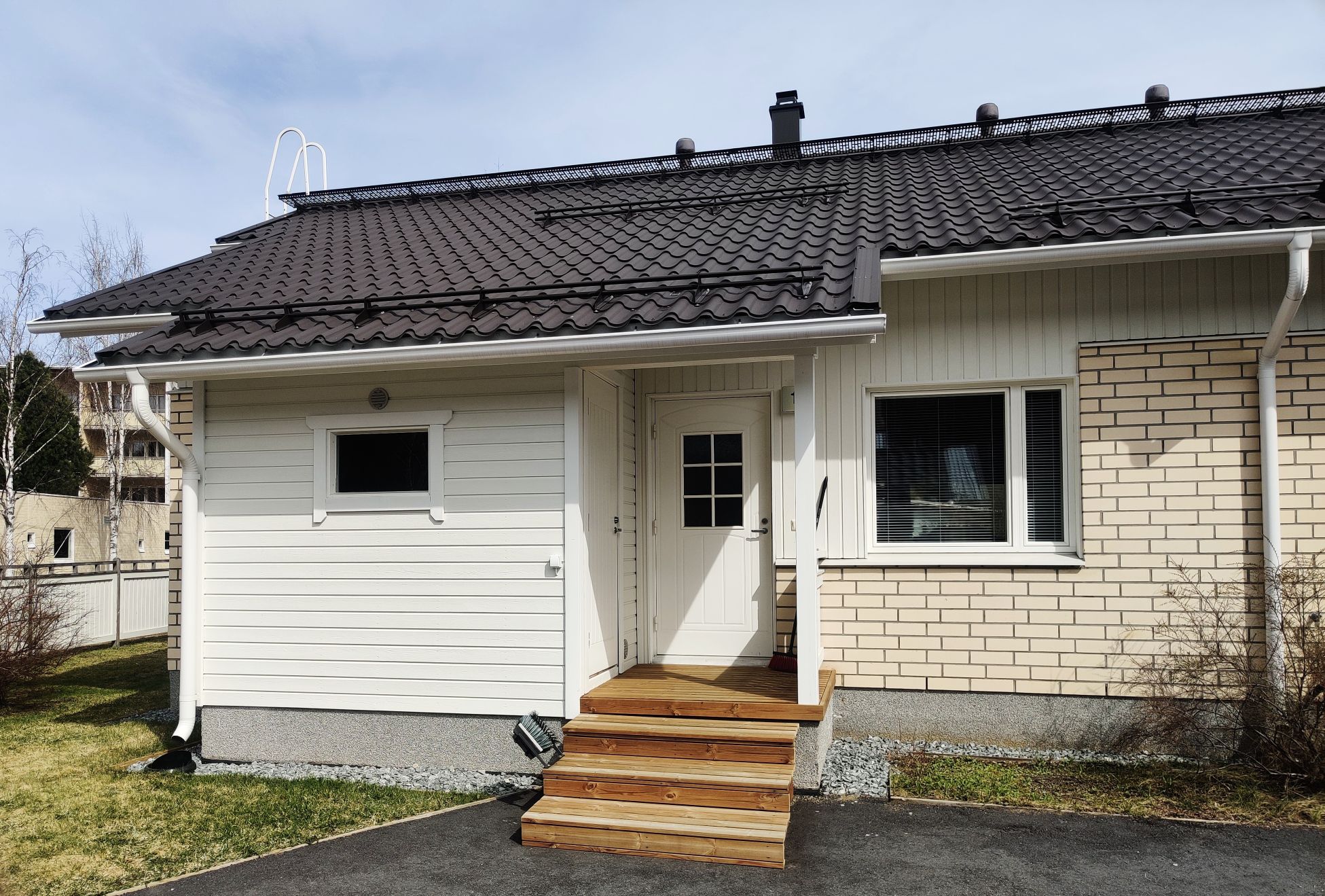 Home Kaukopipki Rivitalo

trio with sauna