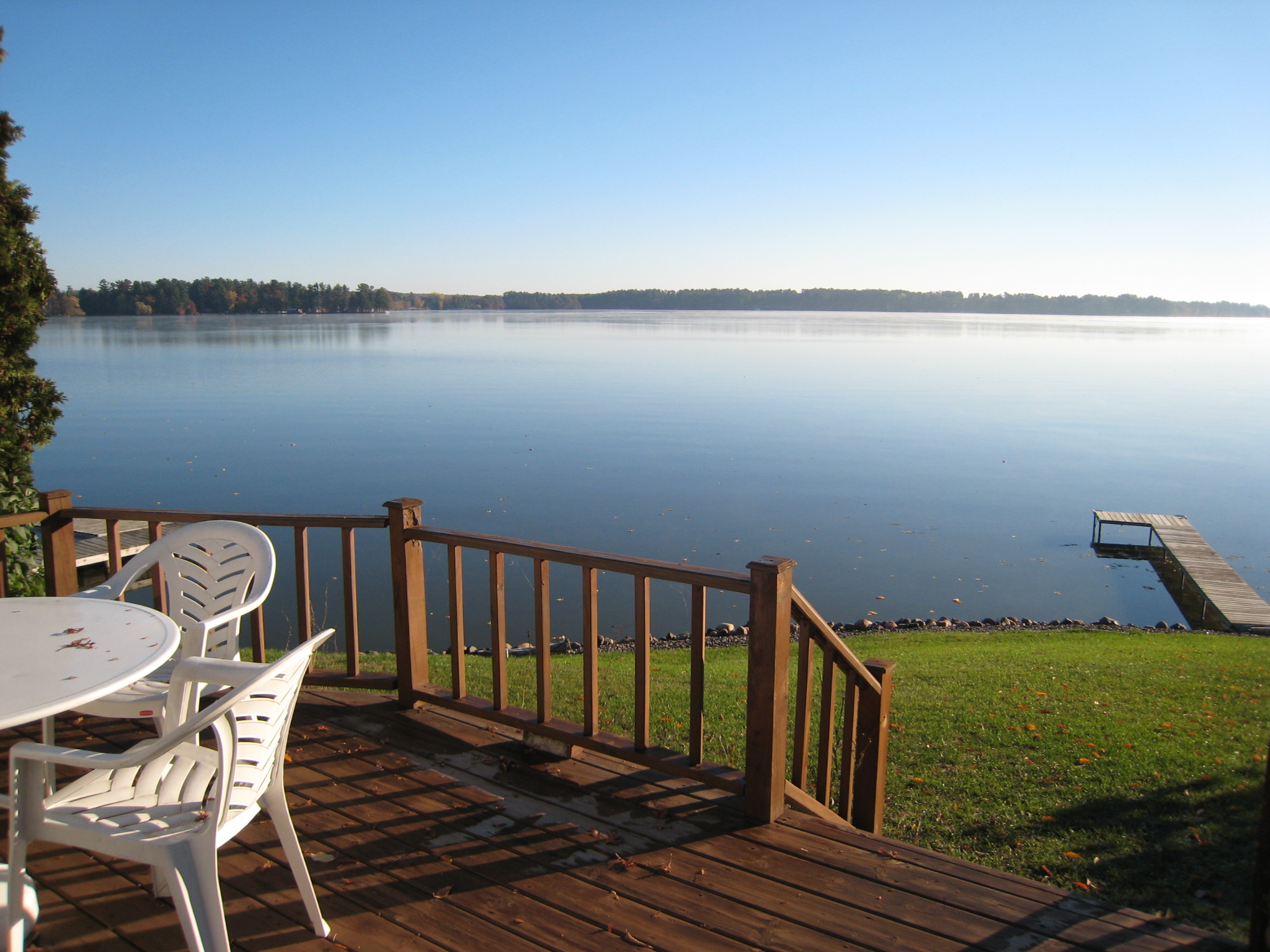 Cozy Lakefront Cottage Cottages for Rent in Chetek, Wisconsin, United