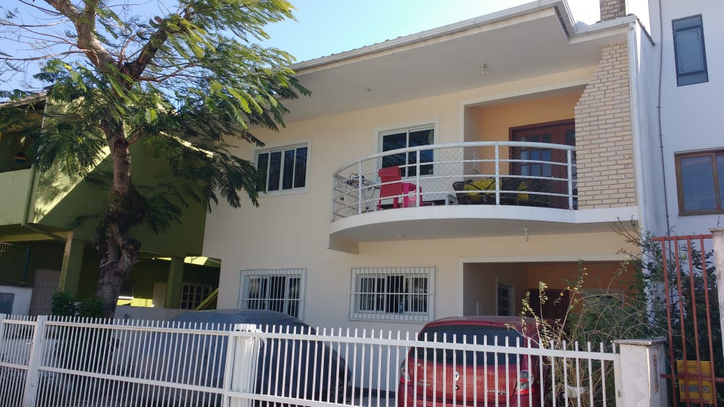 Apartment#1 Near Barra da Lagoa Beach