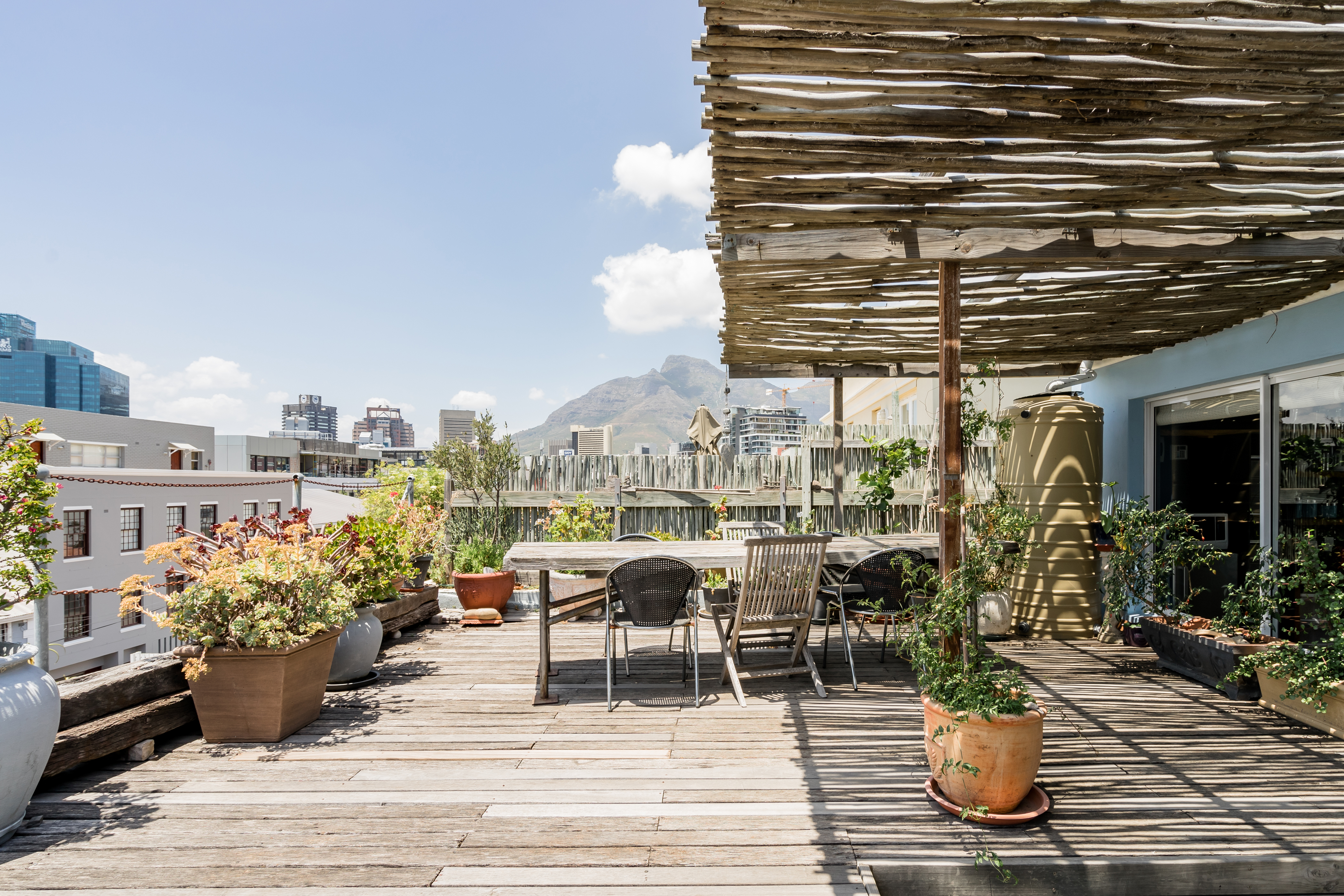 Superb Apartment with a Great Roof Terrace