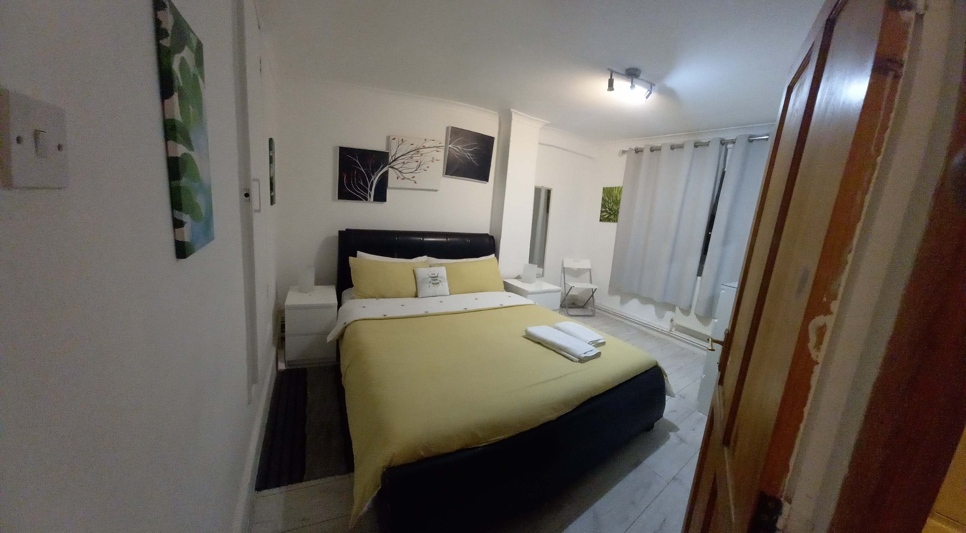Great Double Rooms In London City