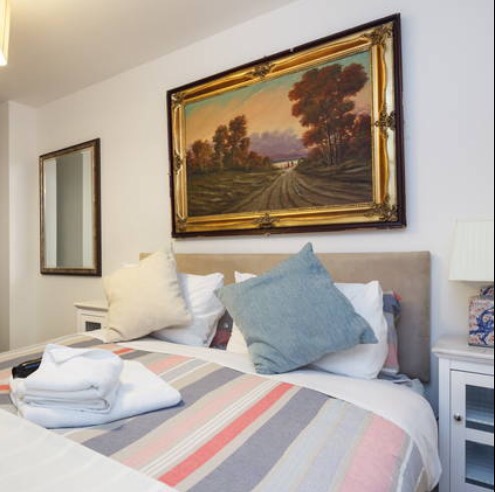 Arty stay *Best Location* with a touch of ART in City Centre, Greater Manchester
