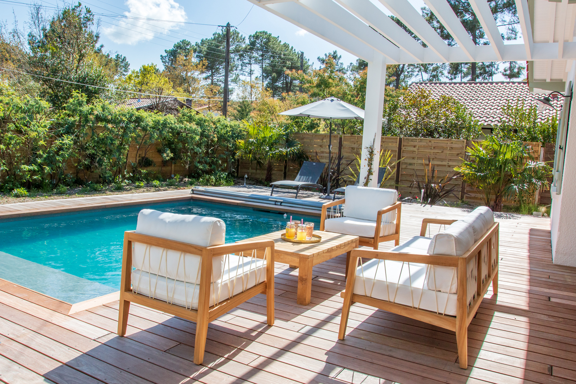 Villa Jeanne: heated pool, close to the lake