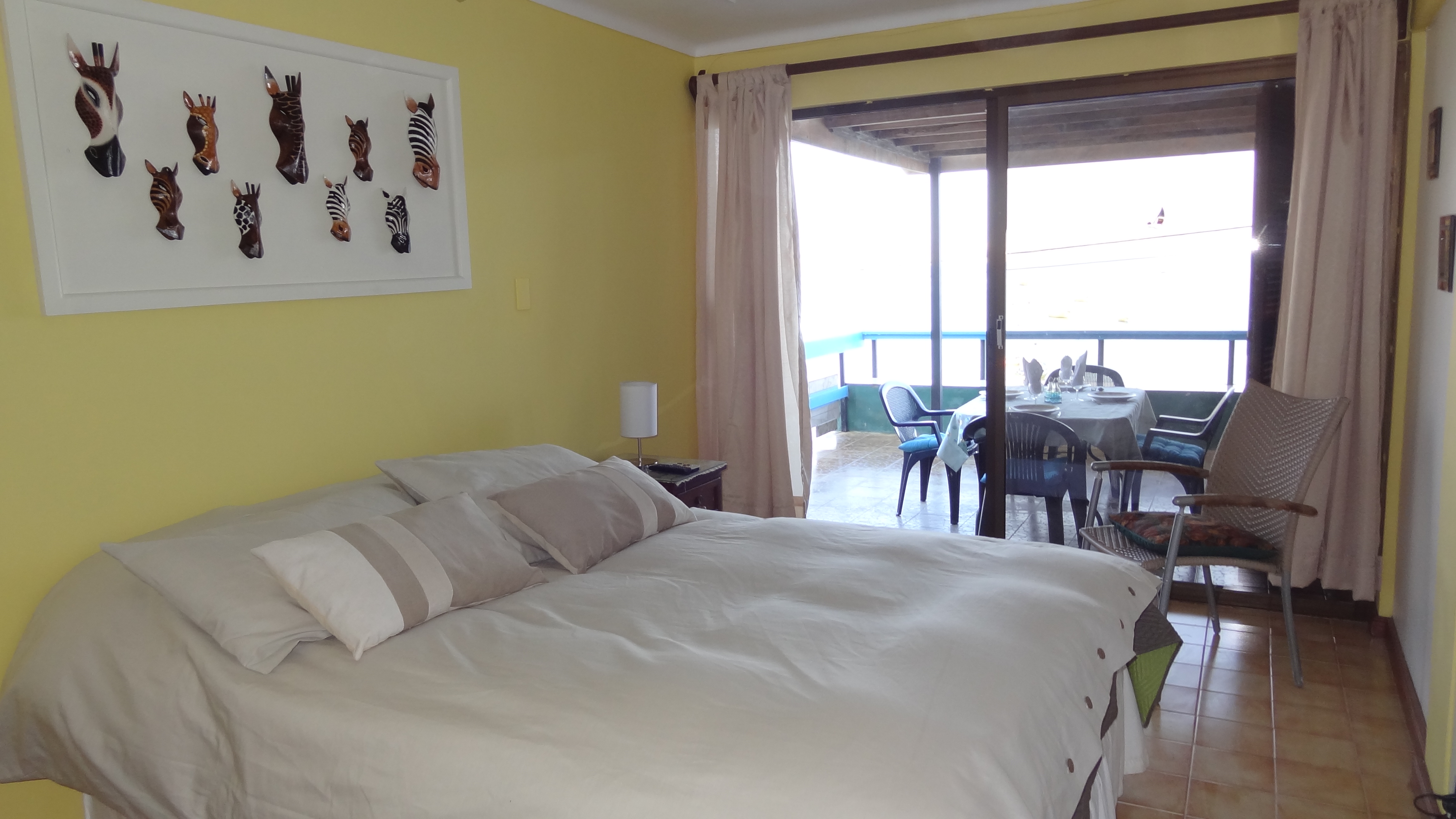 Oceanfront apartment for 4 people