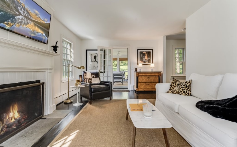 Adorable, fully renovated house in Litchfield, CT!