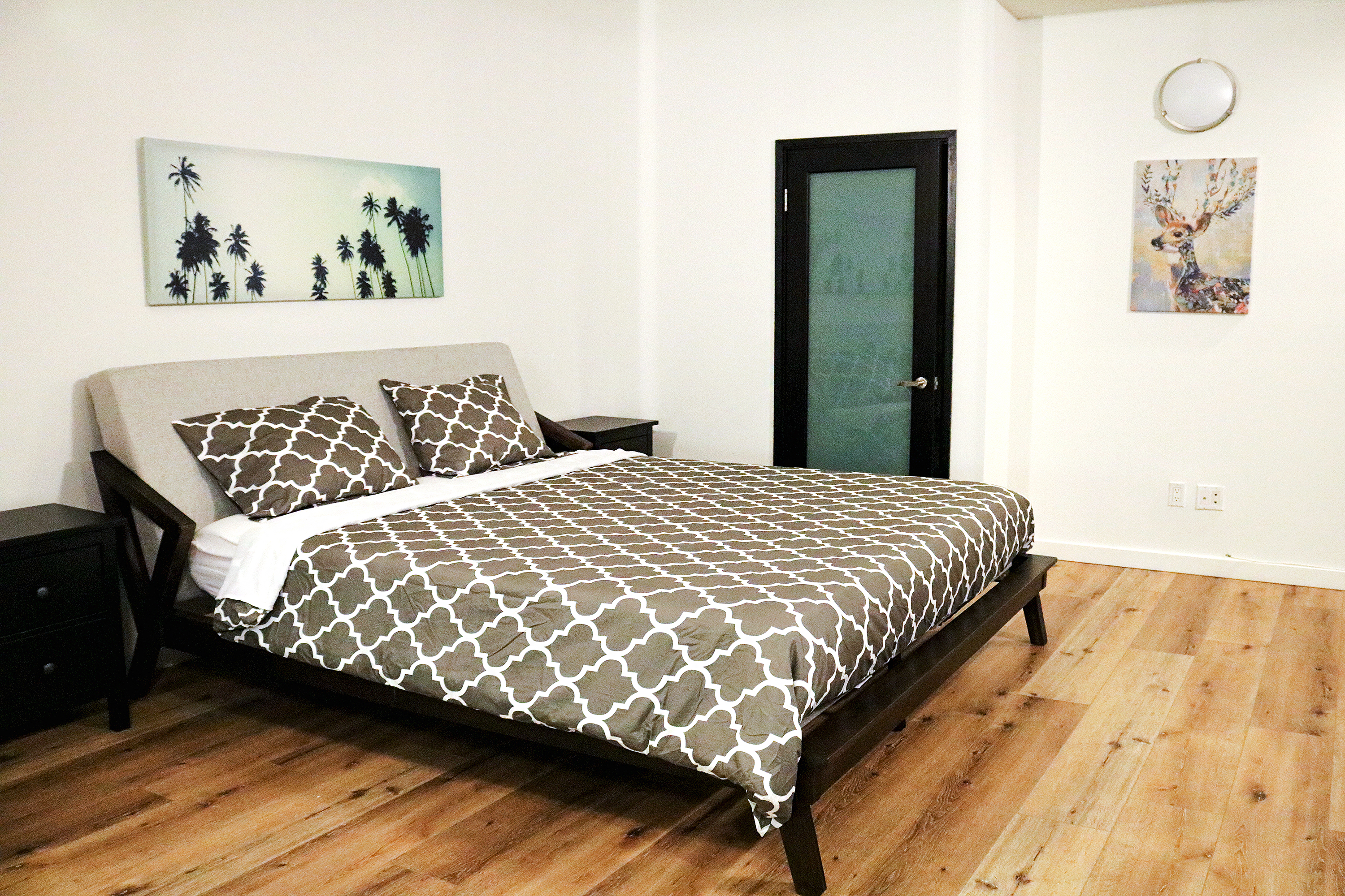 Suite in DTLA w/ King & Twin bed, full kitchen