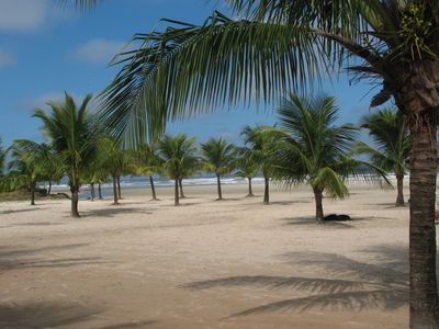 Sobrado facing the sea, cond. abode of the beach