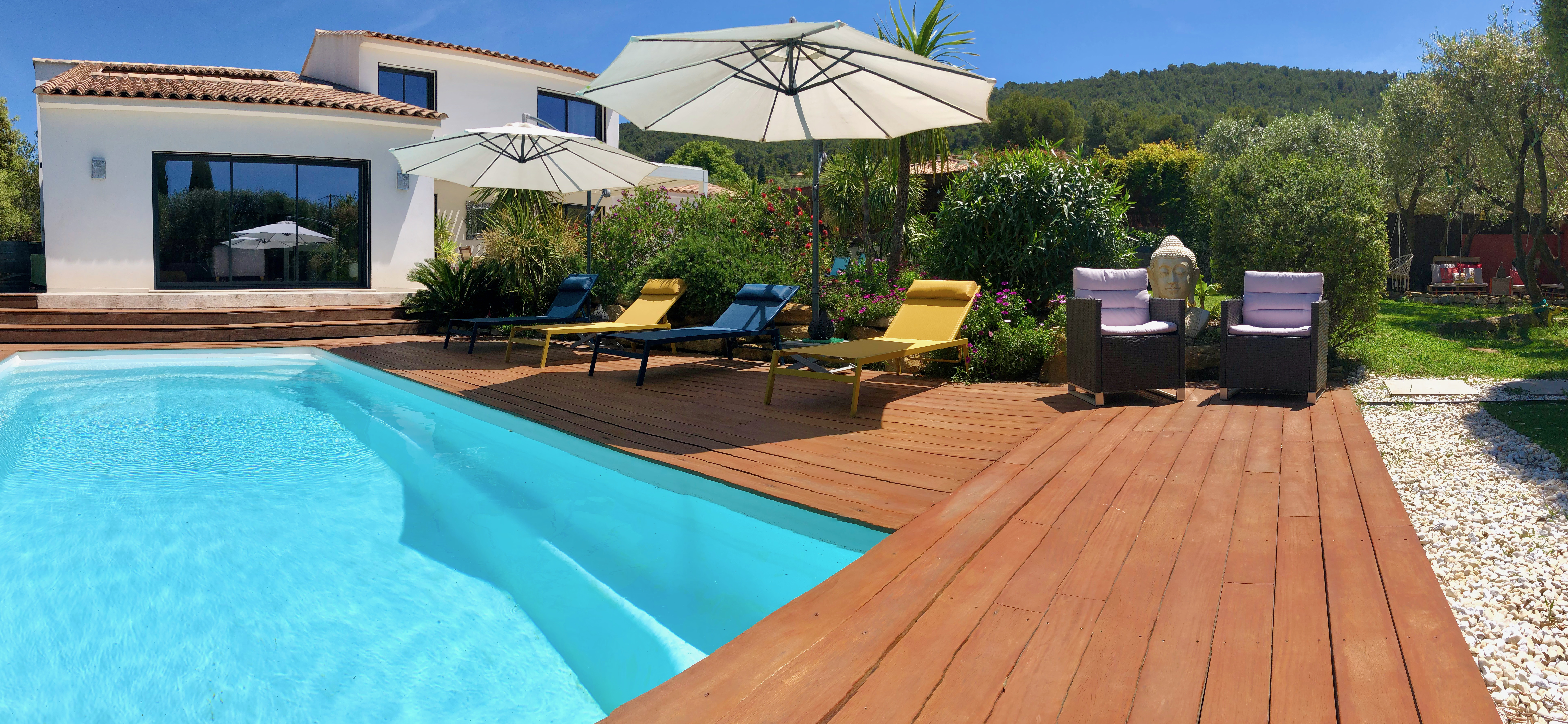 Modern villa with pool - near sea and forest