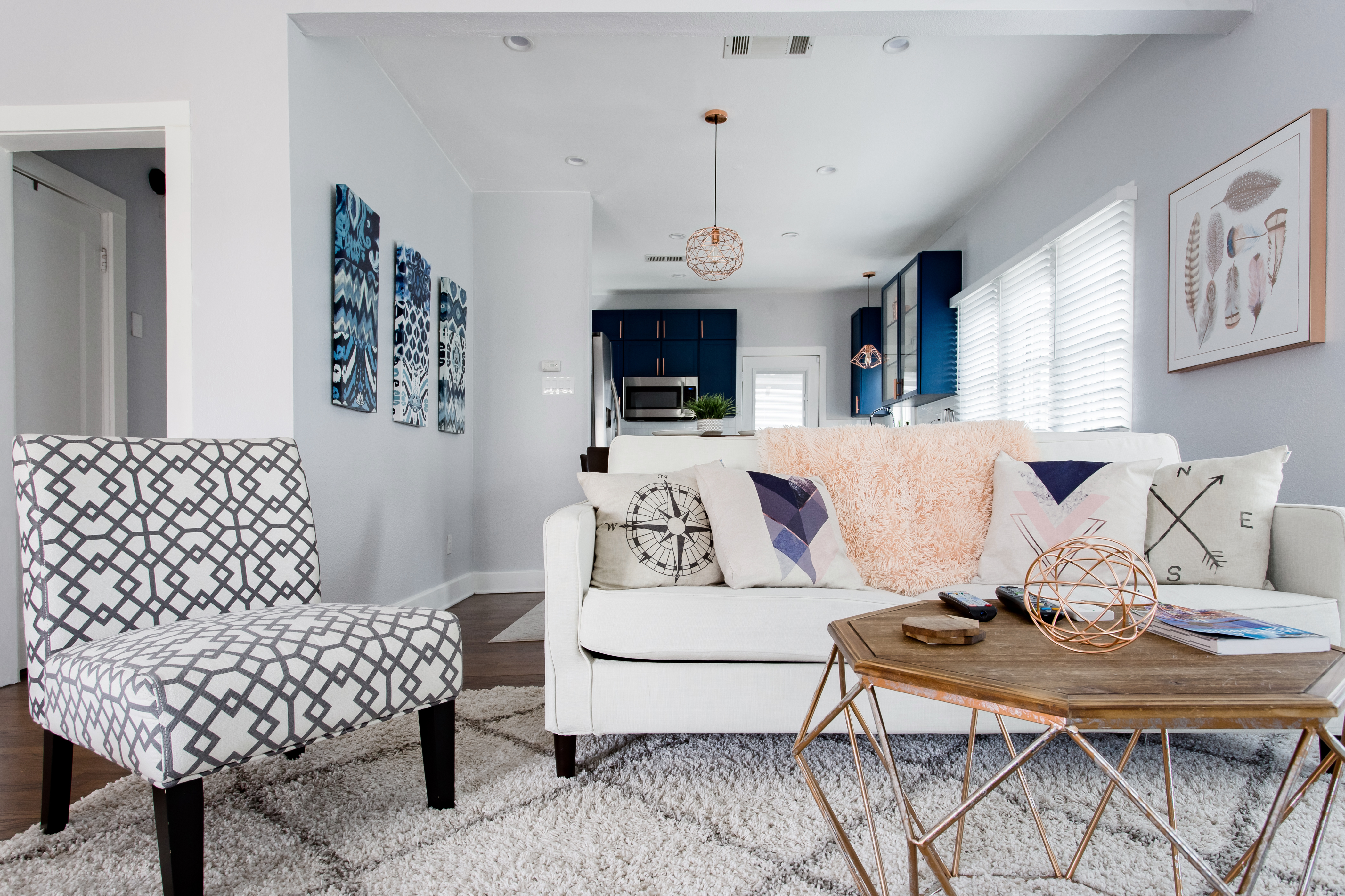 Trendy, Charming Bungalow in Knox-Henderson in District 2, Dallas