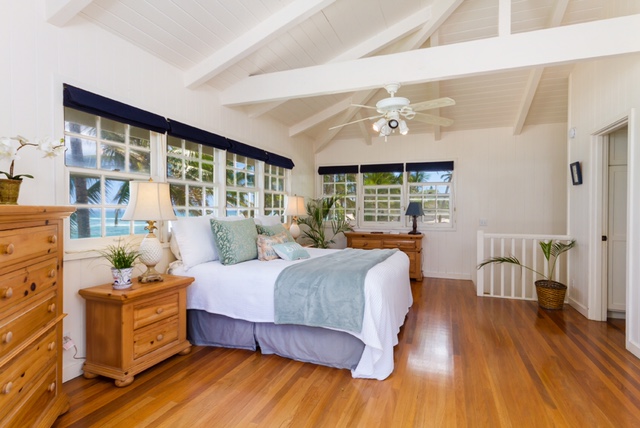 casa-blanca@hawaii.rr.com in North Shore Oahu, Hawaii