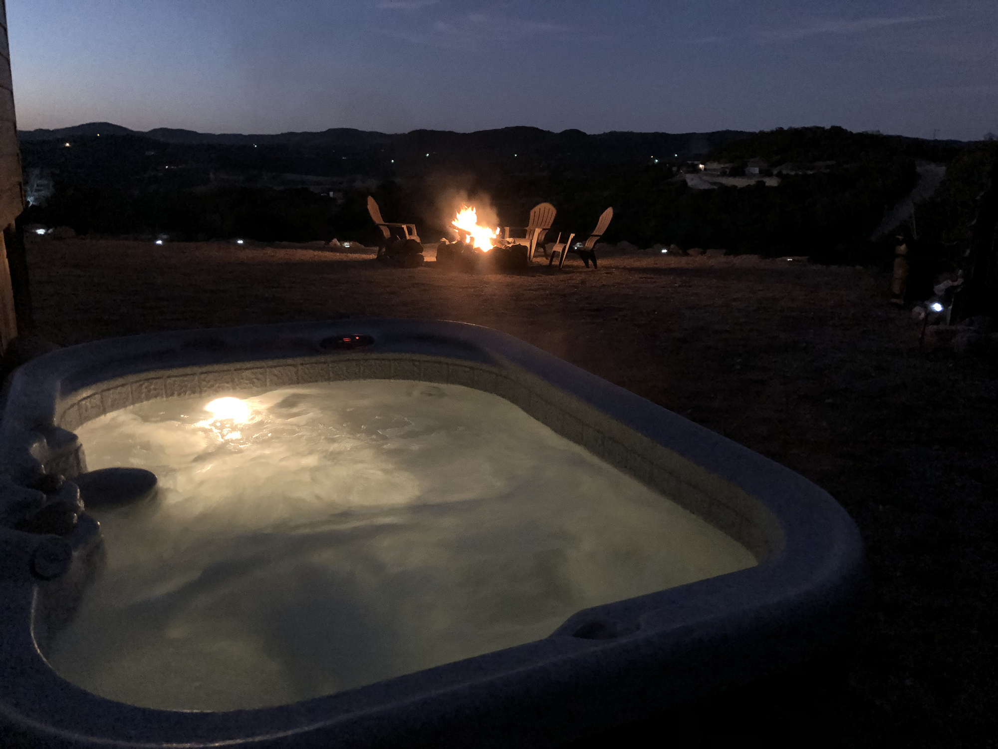 Private | Pets | Hot Tub | Views | Dark Skies