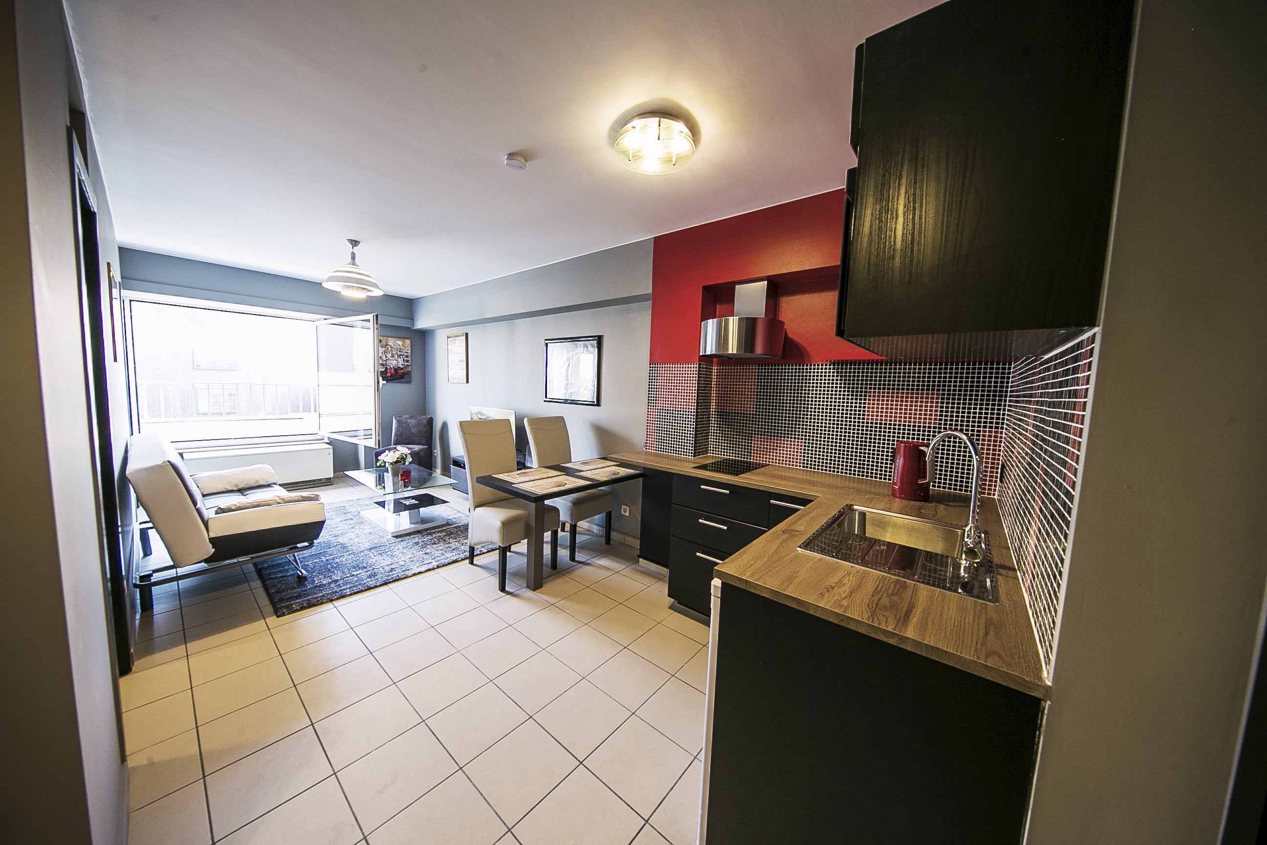 Black and red apartment with a view in Centraal Station, Antwerp