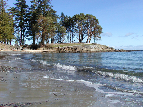 Sea & Sand Galiano Island Waterfront Beach House