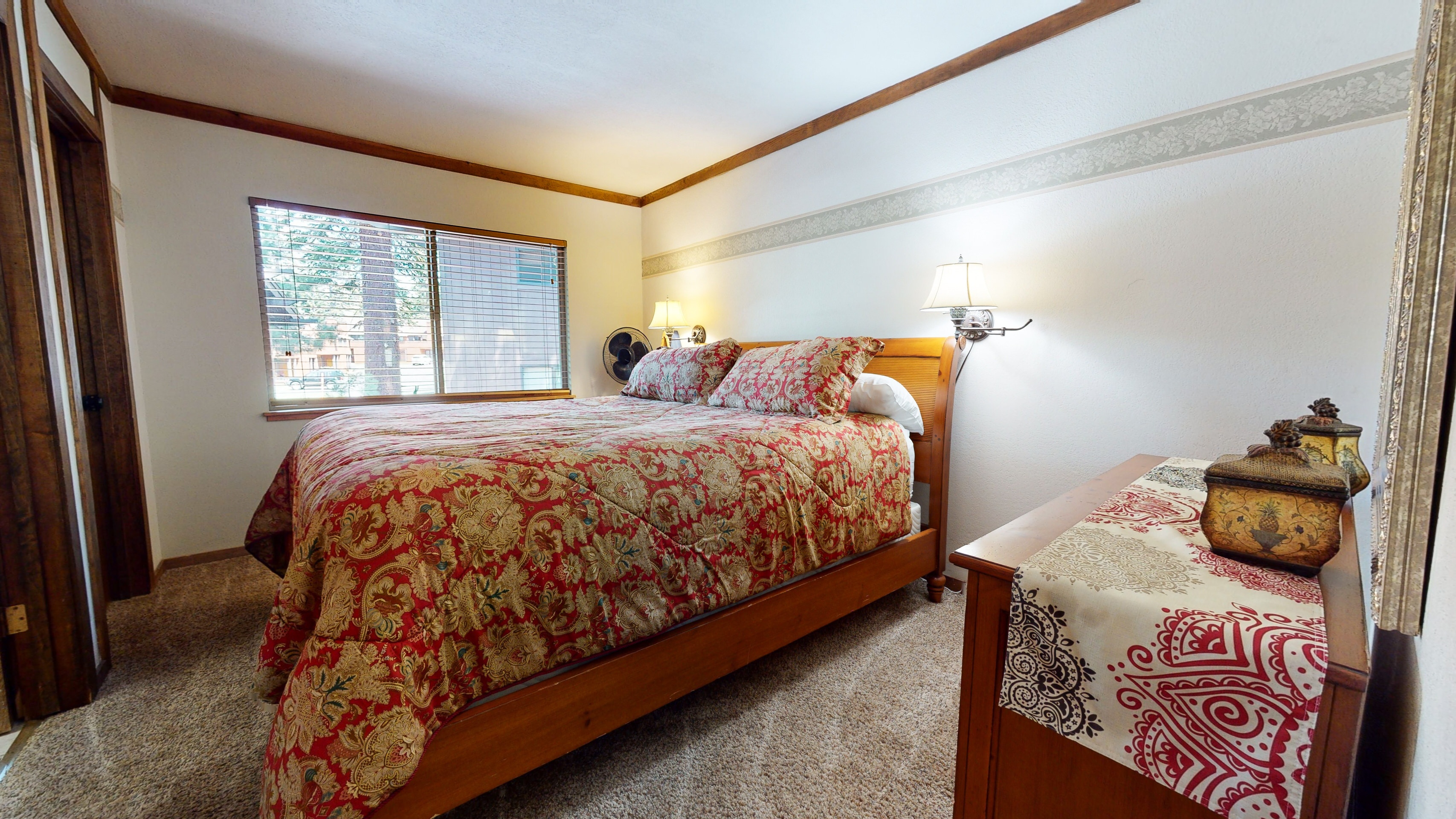 Mammoth Estates 227 Condominiums for Rent in Mammoth Lakes