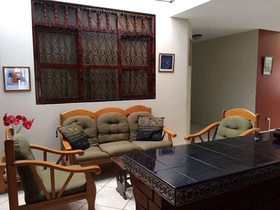 30 m2 room+bathroom, 100 m to the beach
