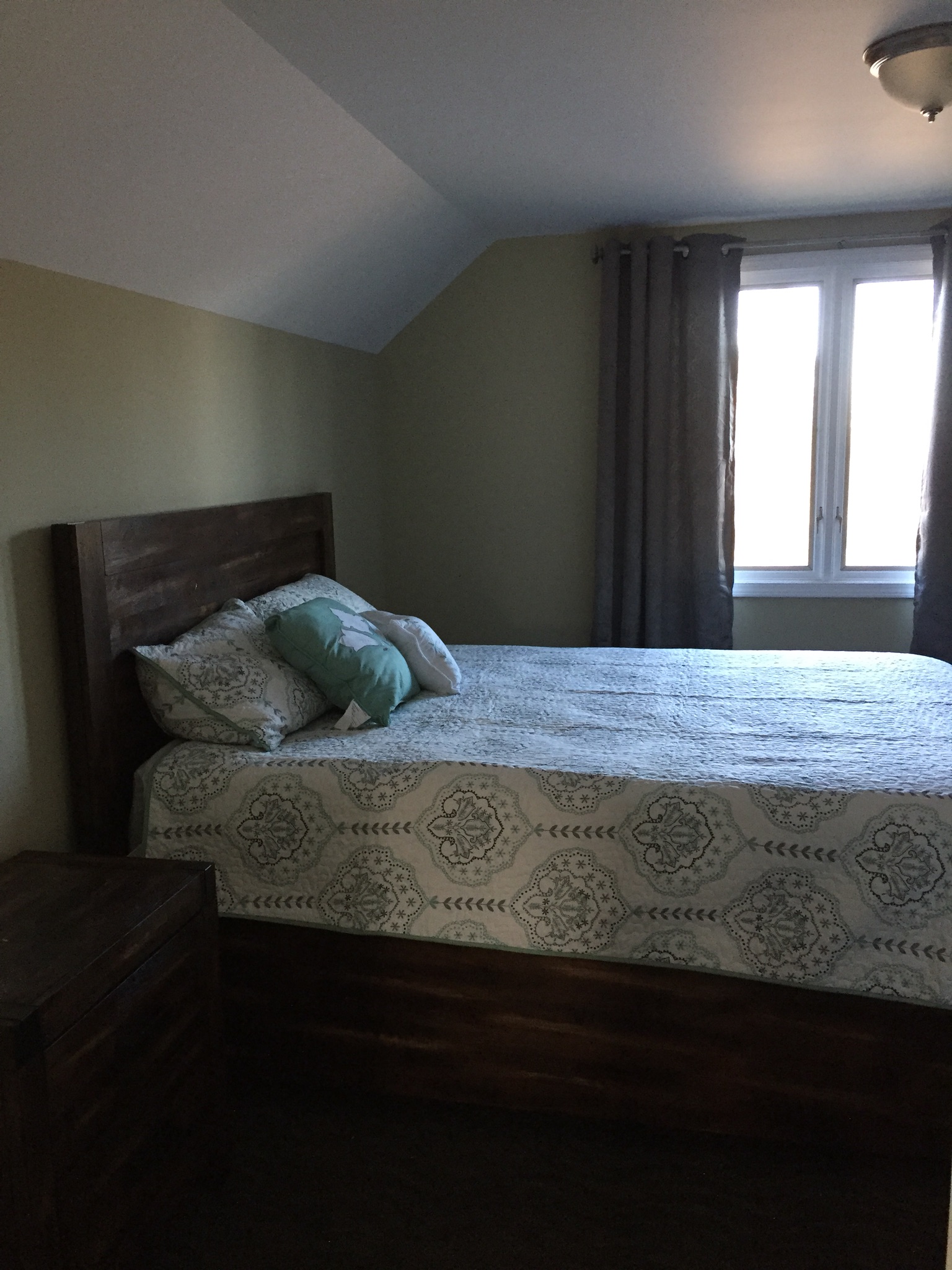 Eagle’s Nest Apartments for Rent in Saint Ignace, Michigan, United