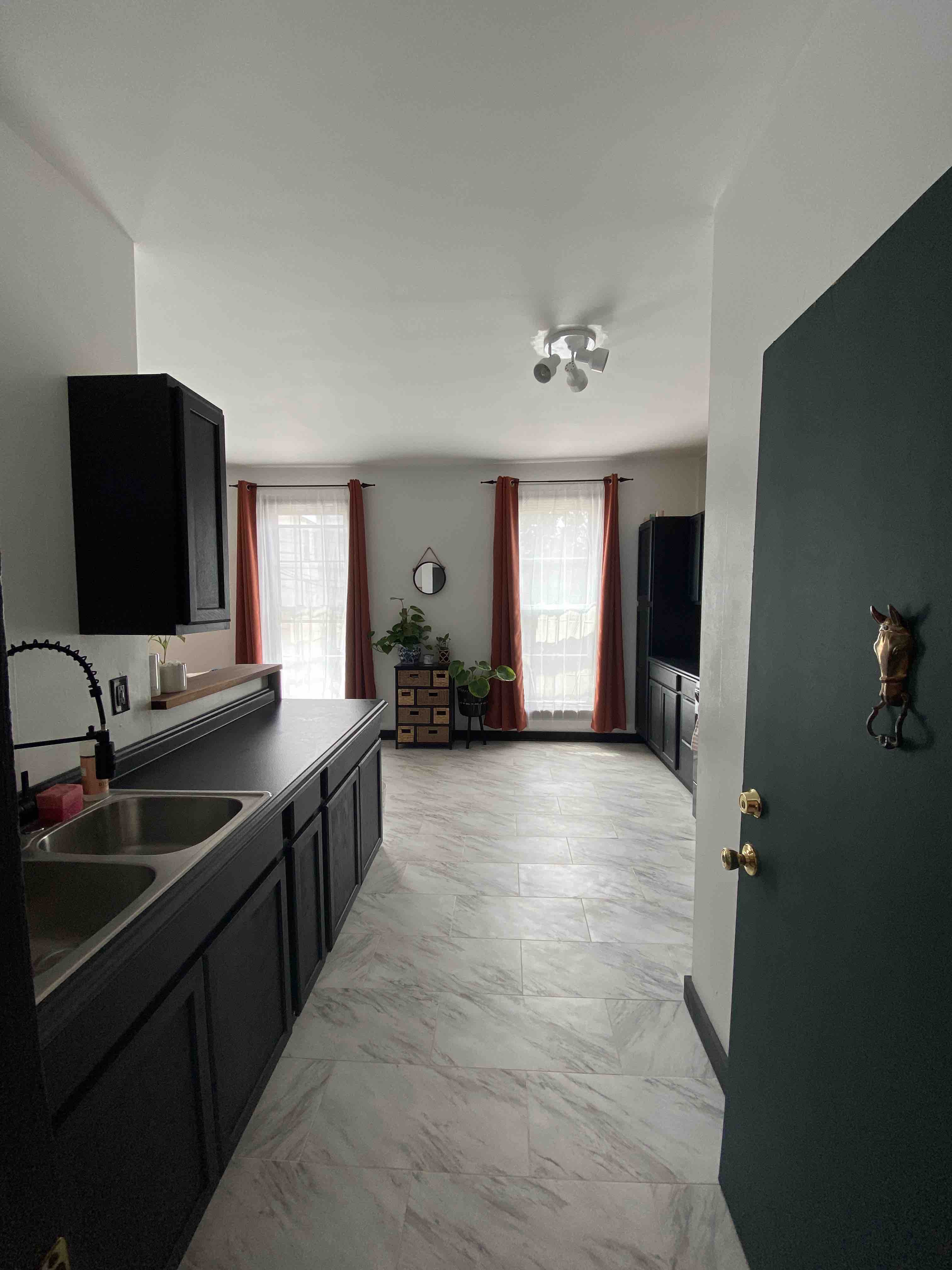 Clean + Comfortable Apt. in Owego’s Historic DWTN Apartments for Rent