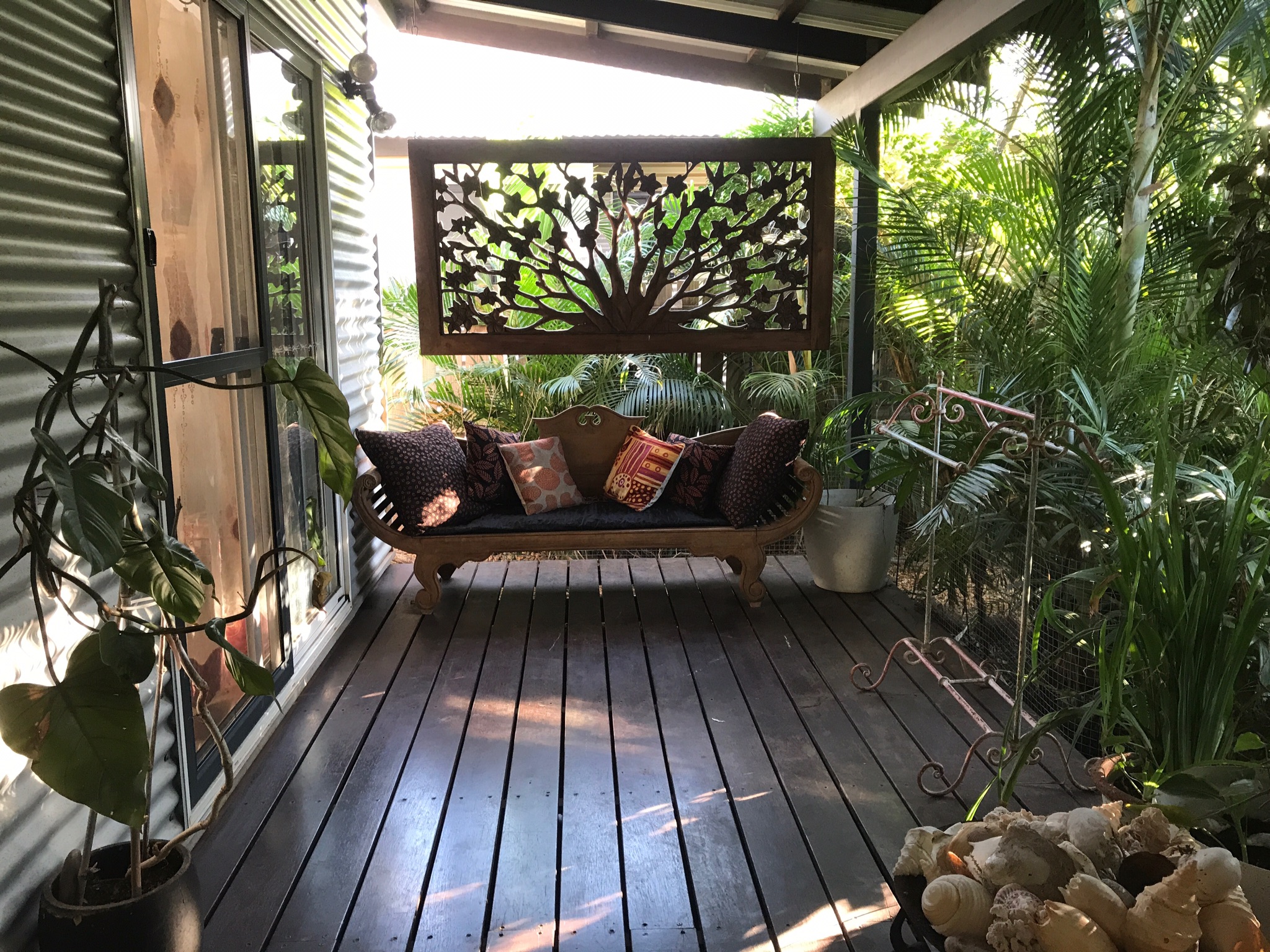 Den’s Self Contained Private Art Retreat Broome