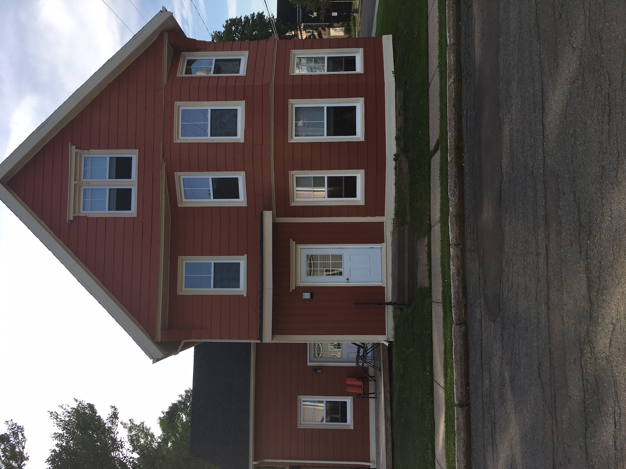 OLDE CHARLOTTETOWN HISTORIC 1 BDRM DOWNTOWN APT. Apartments for Rent