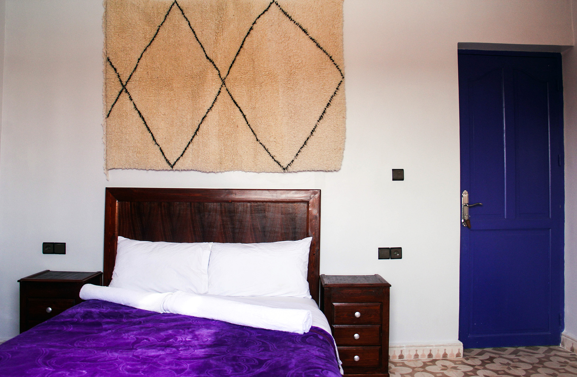 Double Room 3 with swimming pool view (DAR IZIKI)