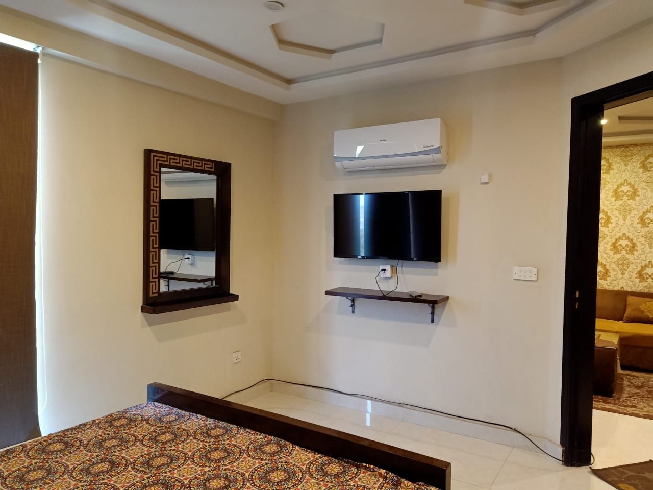 Lovely one bed rental unit with all amenities Apartments for Rent in