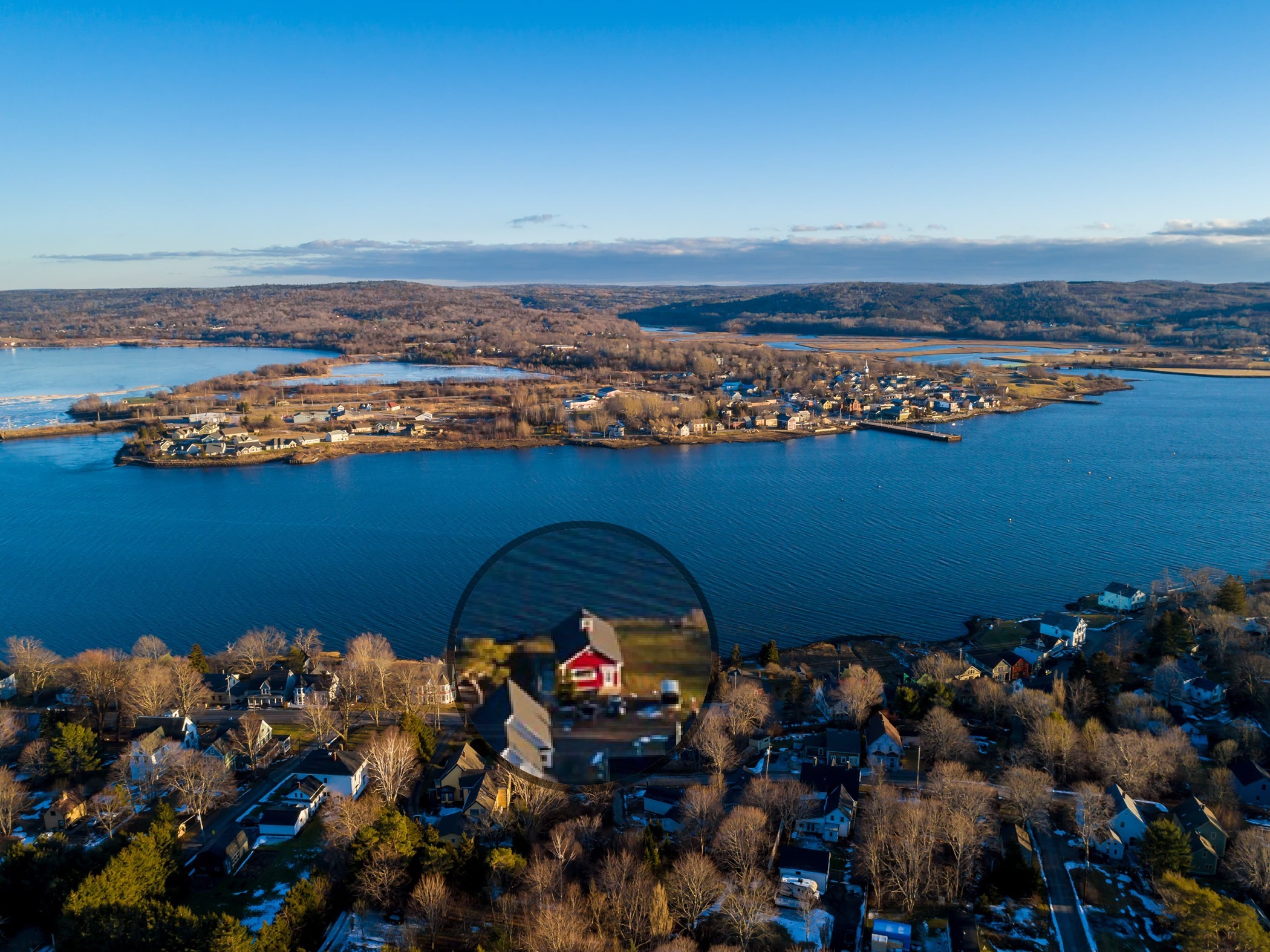 The Little Red Cottage Guesthouses for Rent in Granville Ferry, Nova