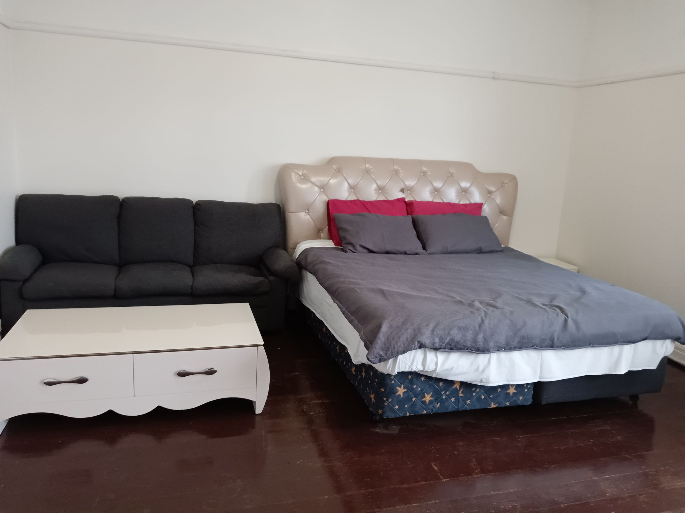 Balwyn North big Private Room