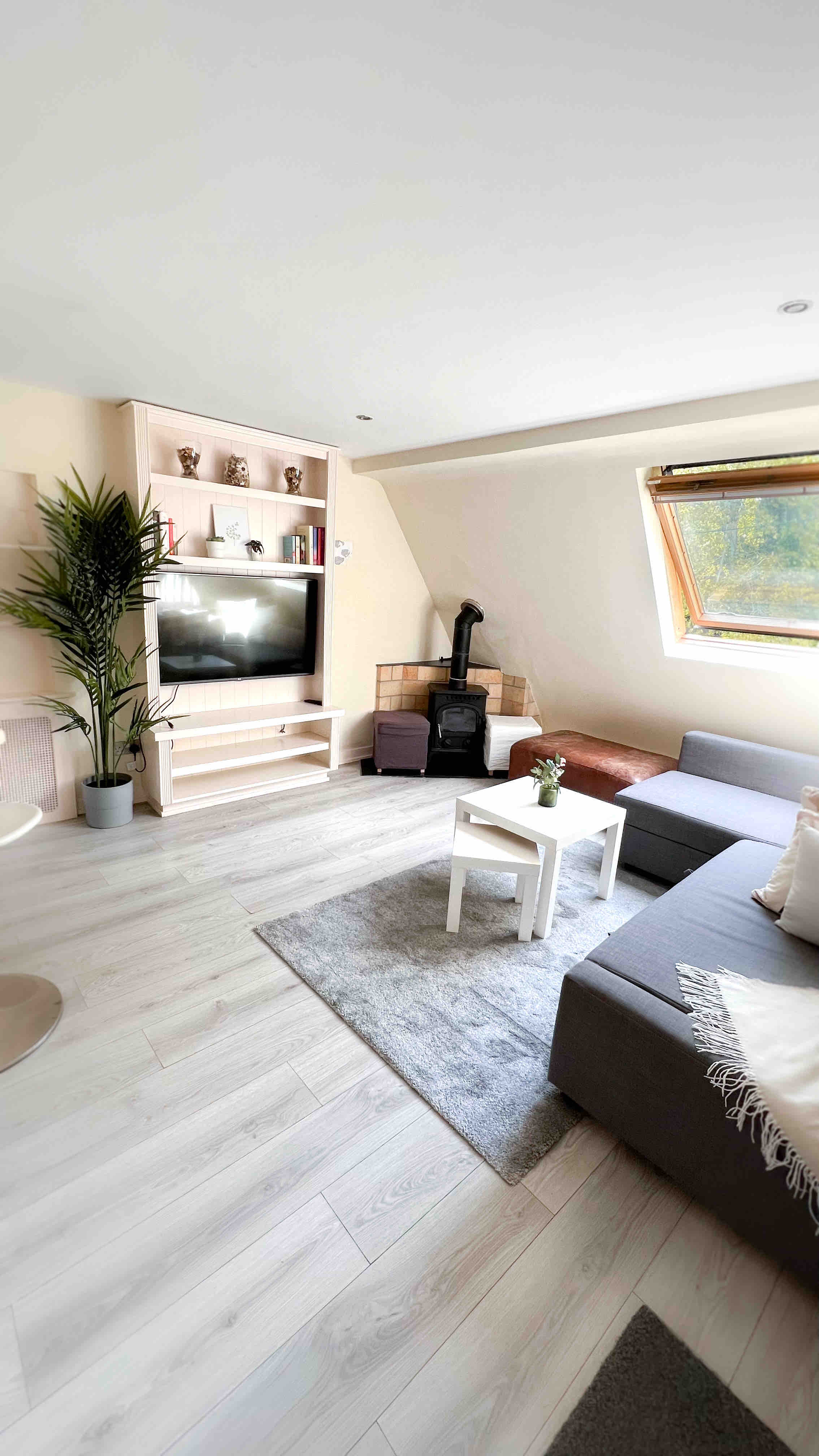 A Modern Apartment in Ballsbribge .