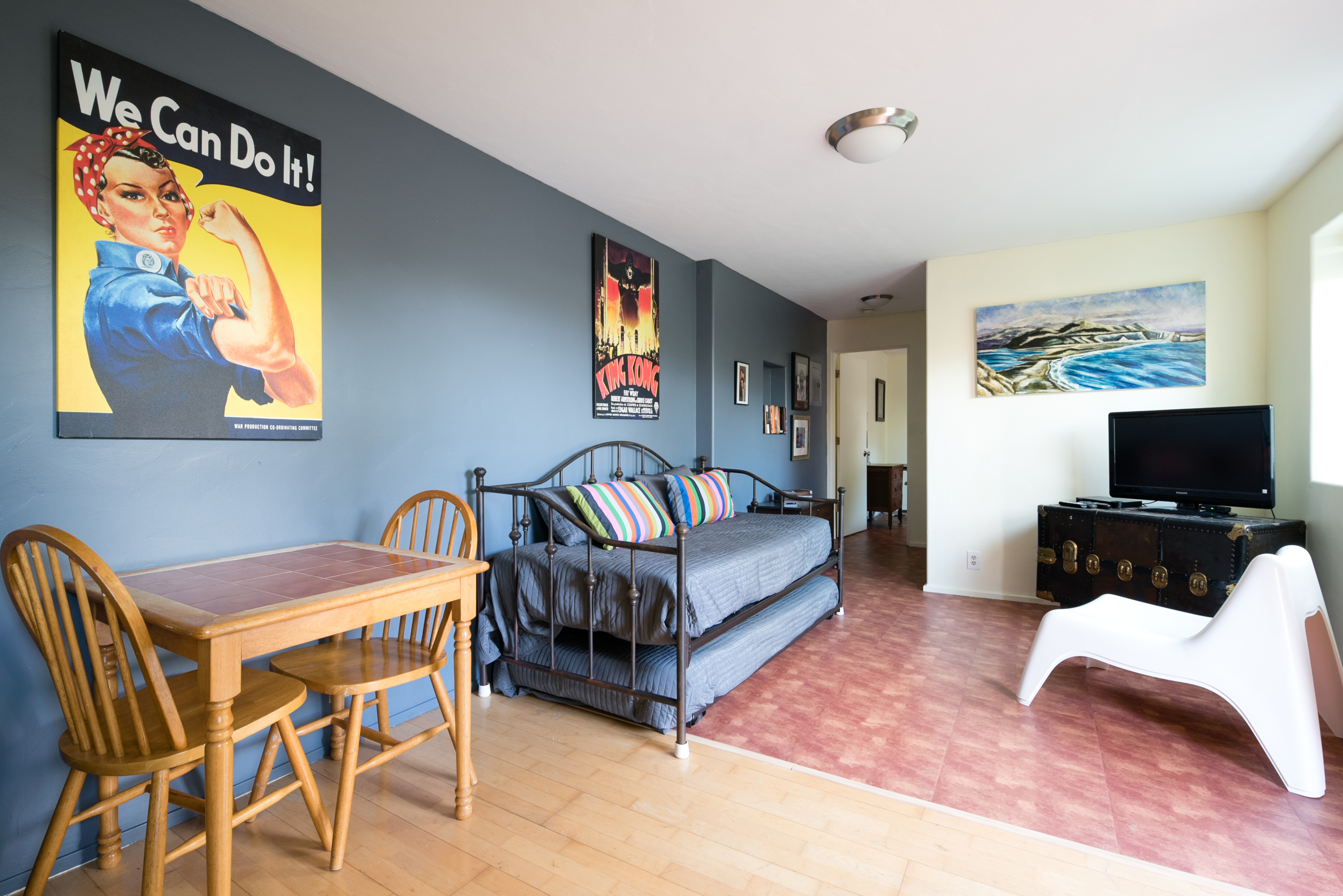 Cozy Hideaway with Garden & FREE PARKING in Santa Fe, Oakland