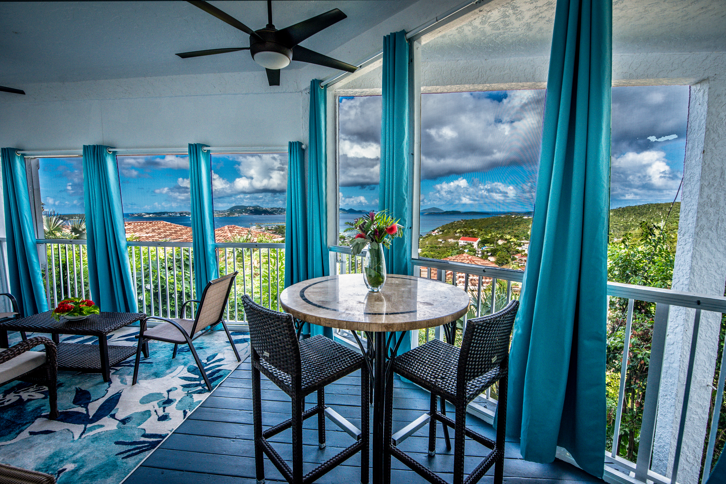 Hibiscus Suite at Sunset Serenade