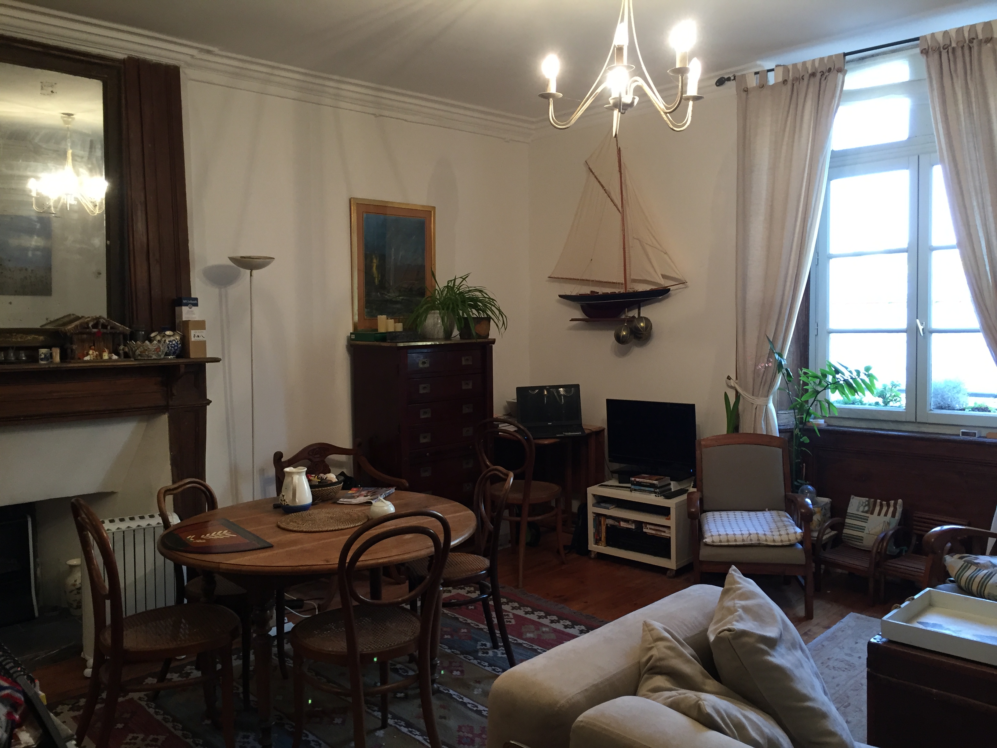 T2  in small 18th century building