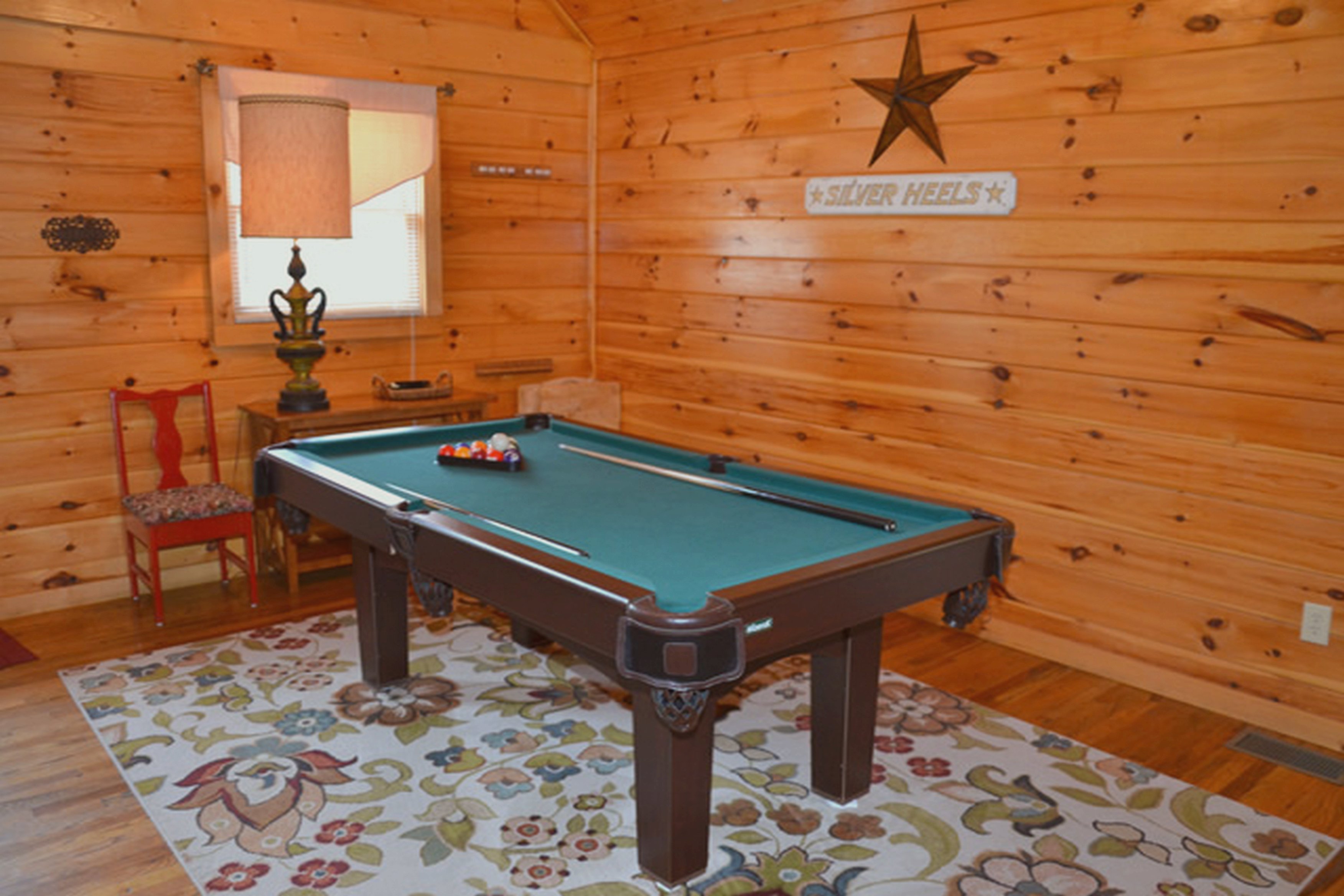 Best of The Best - Cabins for Rent in Pigeon Forge, Tennessee, United