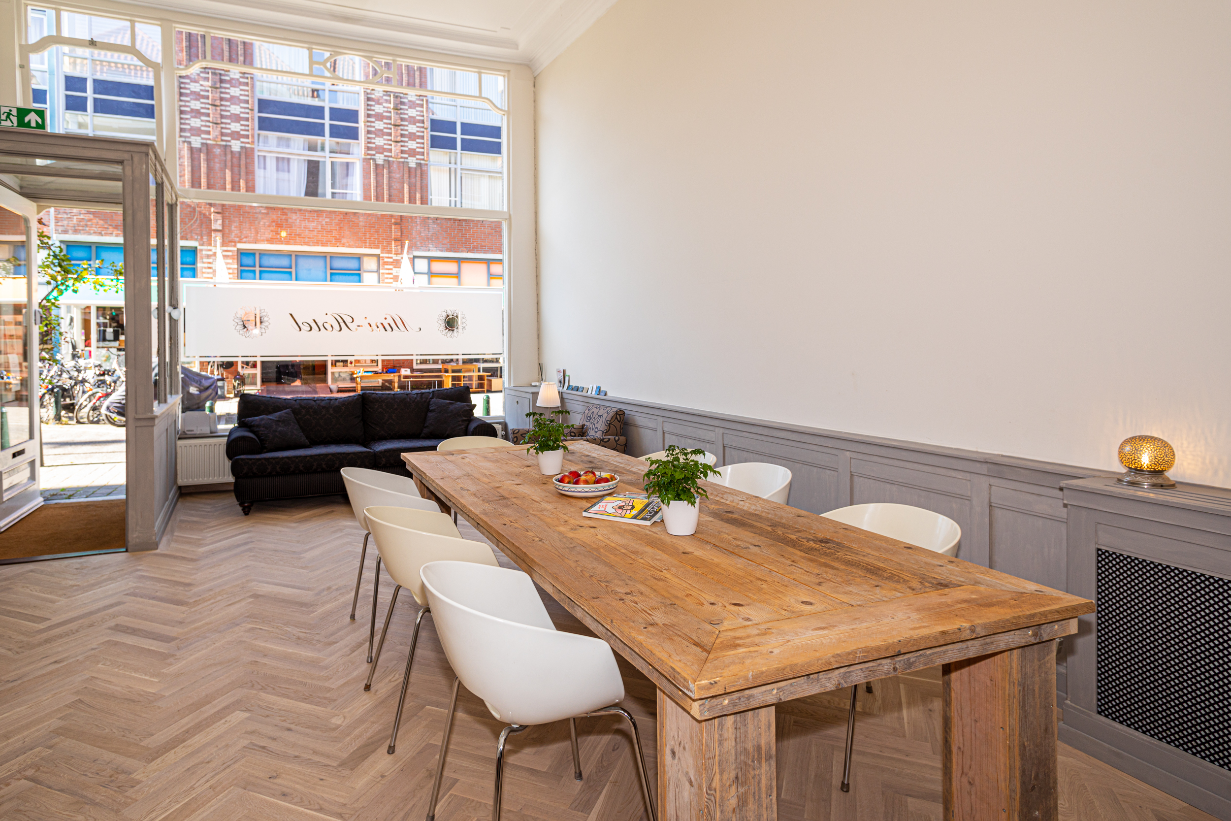 Spacious apartment in hippest area of The Hague — The Hague stay