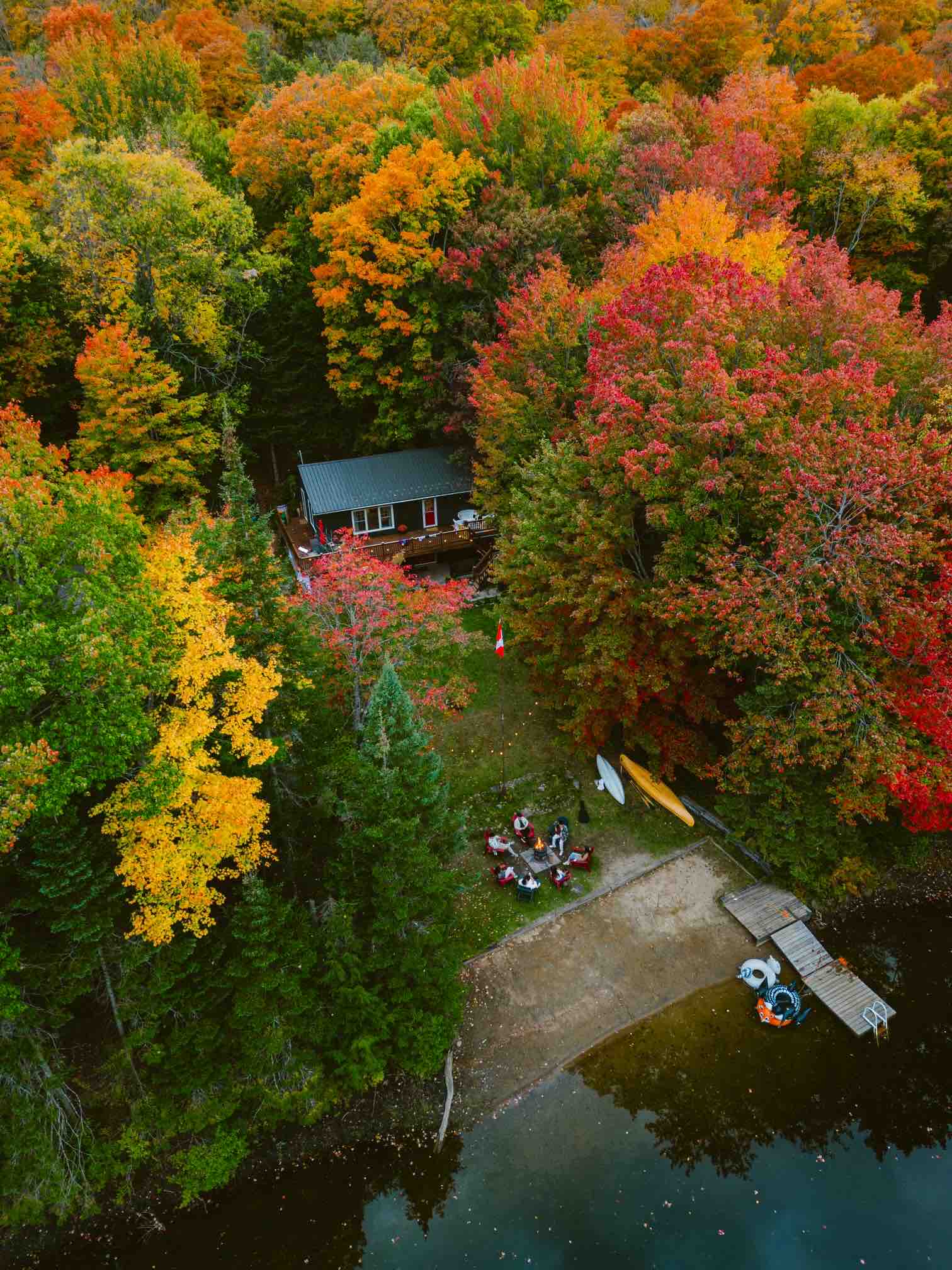 Luxury Waterfront Muskoka Cottage|hot tub|sleeps 8