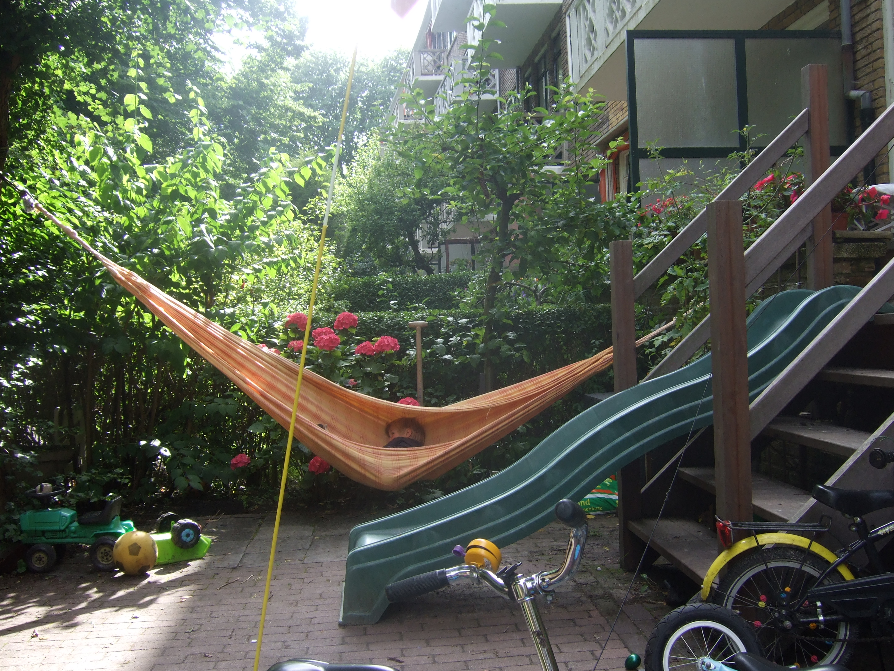 Appartment: nice garden, close to beach¢re — The Hague stay