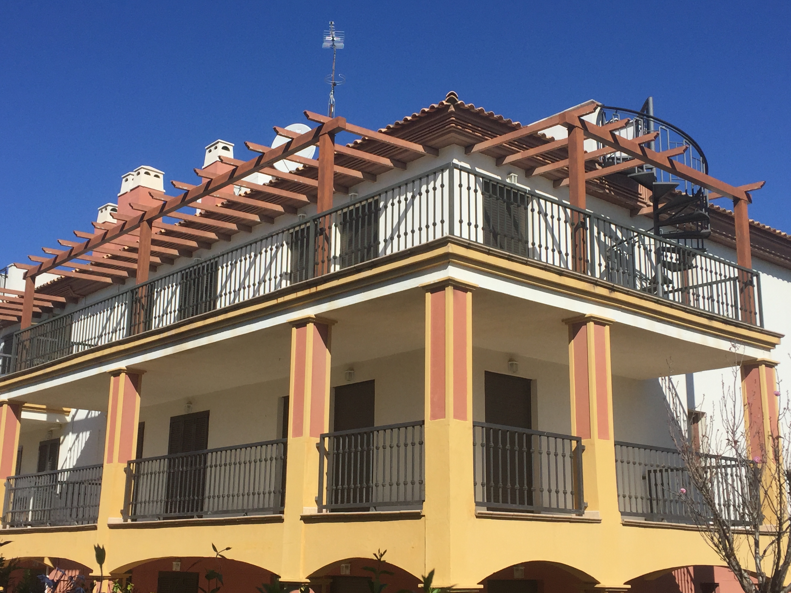 Penthouse with solarium - Golf course