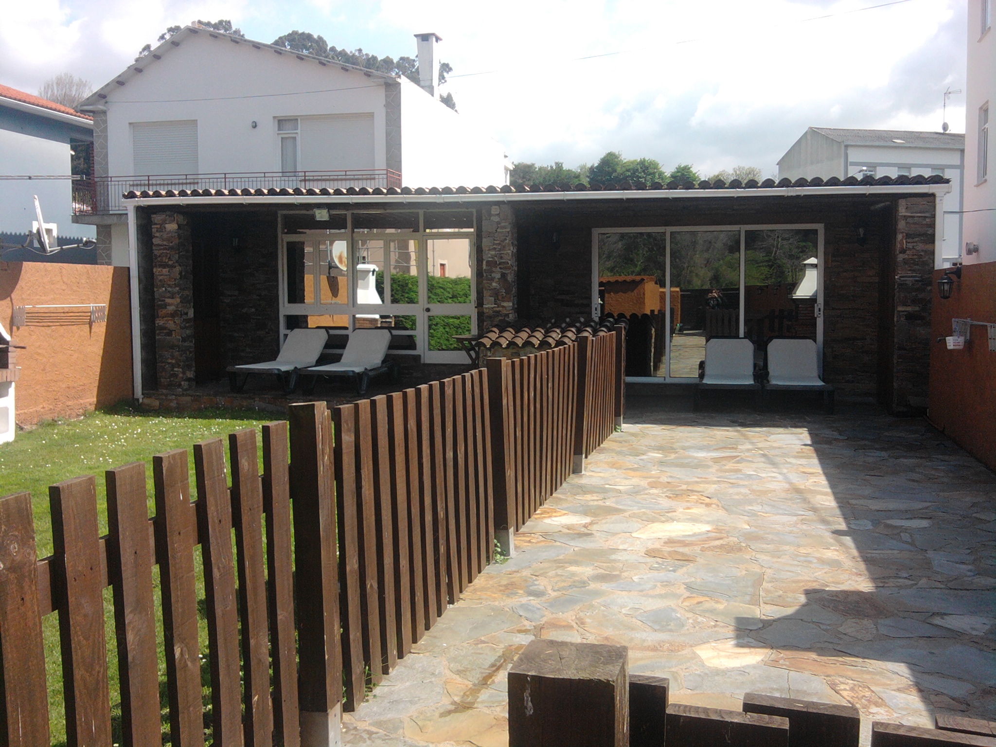 STUDIO WITH PLOT AND BARBECUE
