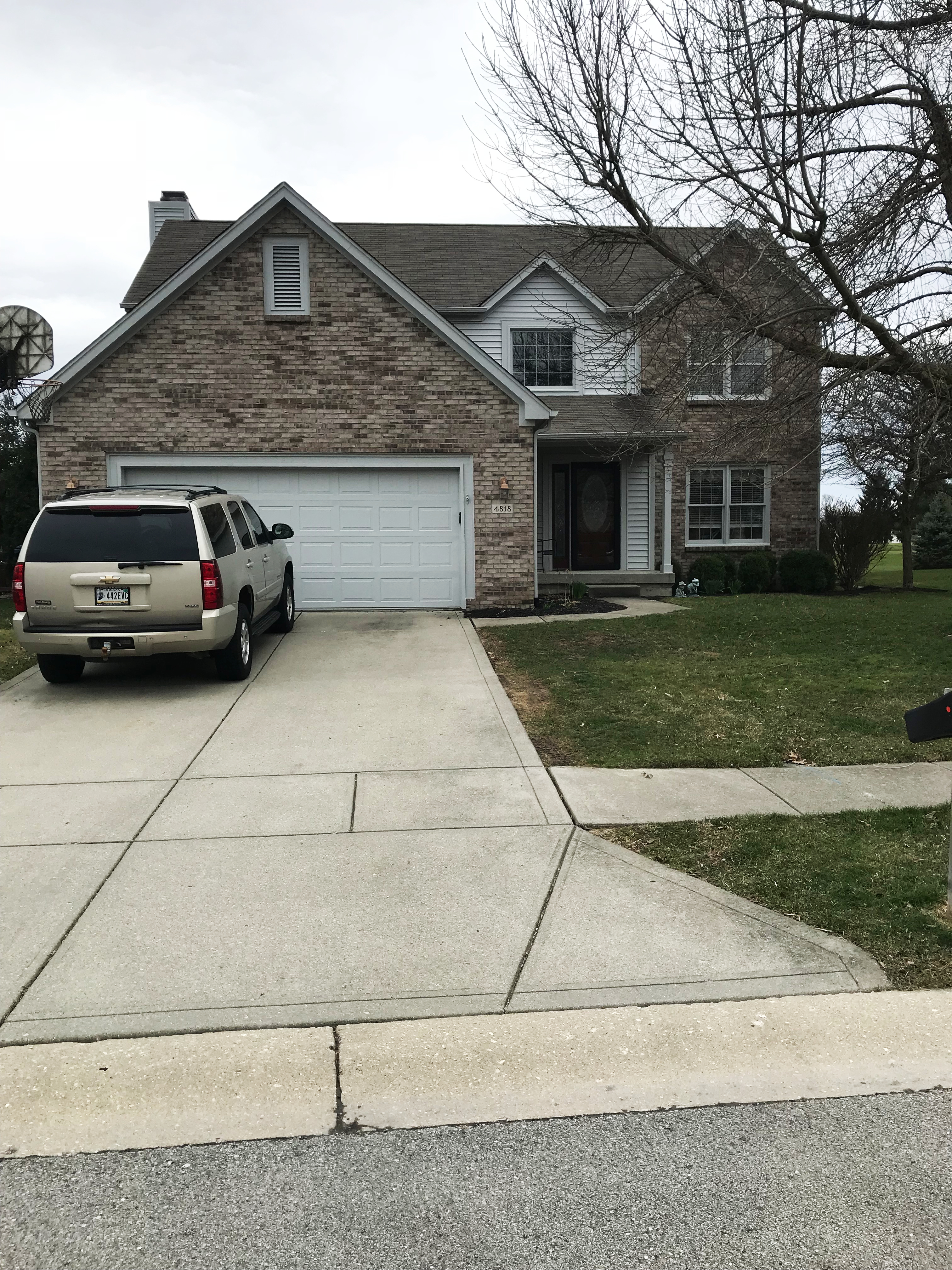 4 Bedroom on Golf Course Close to Grand Park