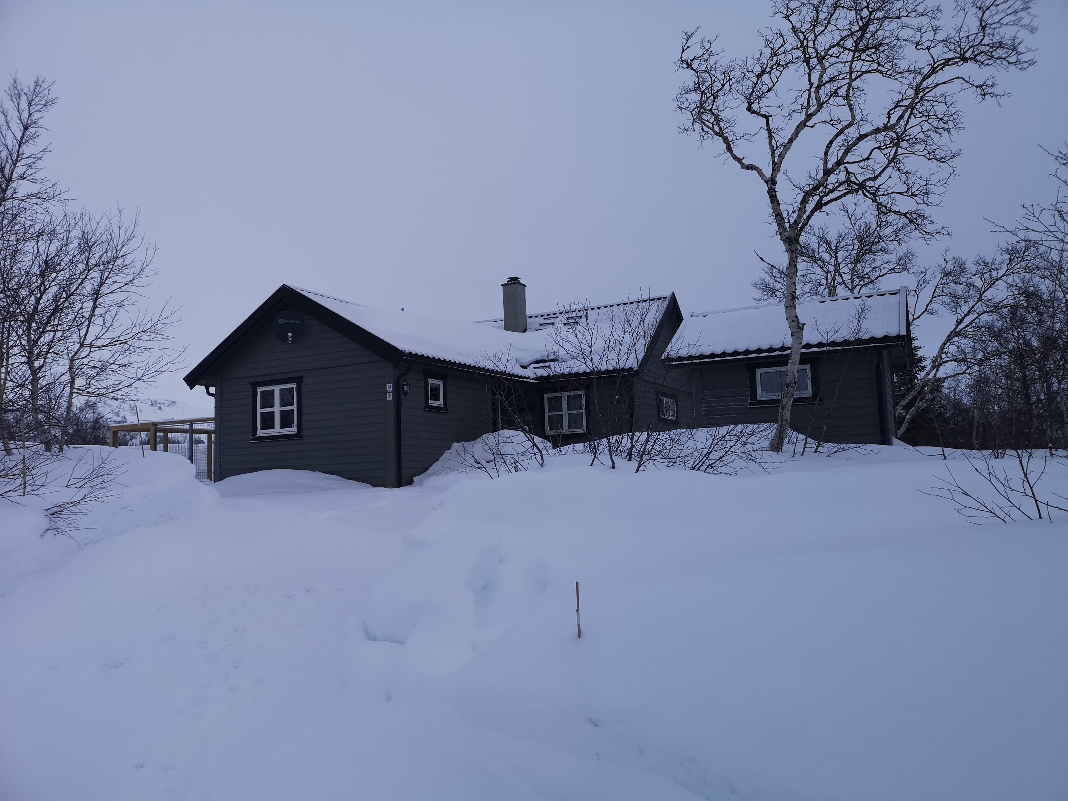 Cozy family cottage with good sun conditions.