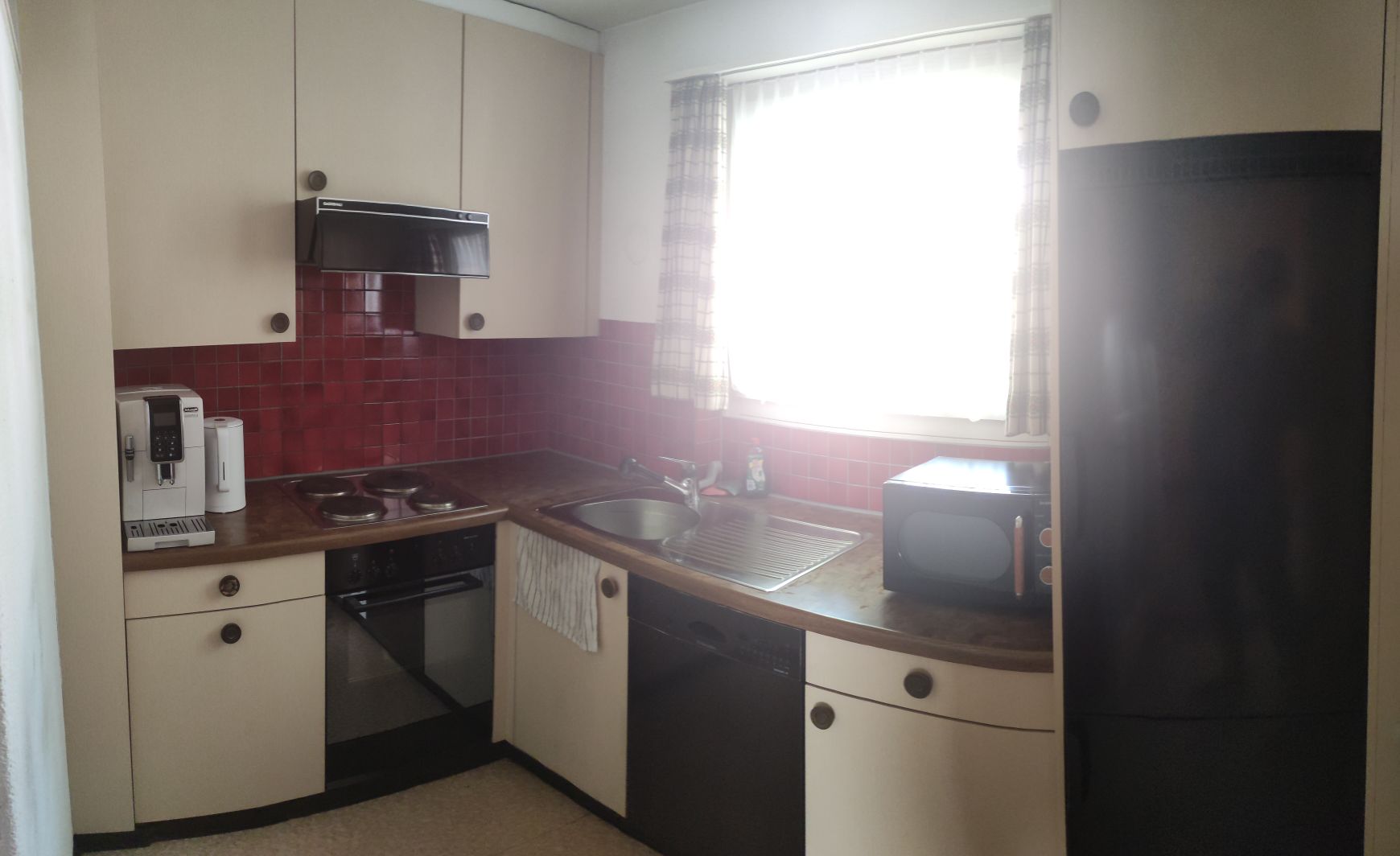 Tolles Zimmer in Dietikon - Airbnb