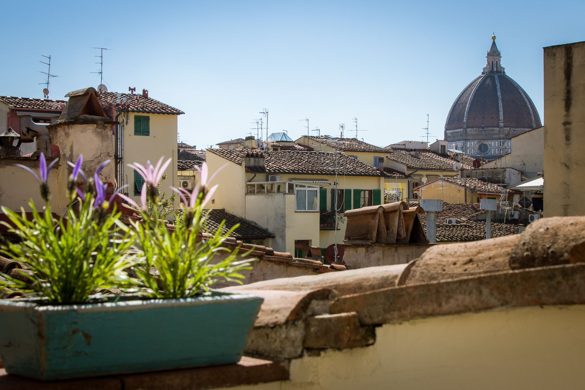 San Lorenzo Terrace, suggestiva vista del Duomo in Centro Storico, Florence