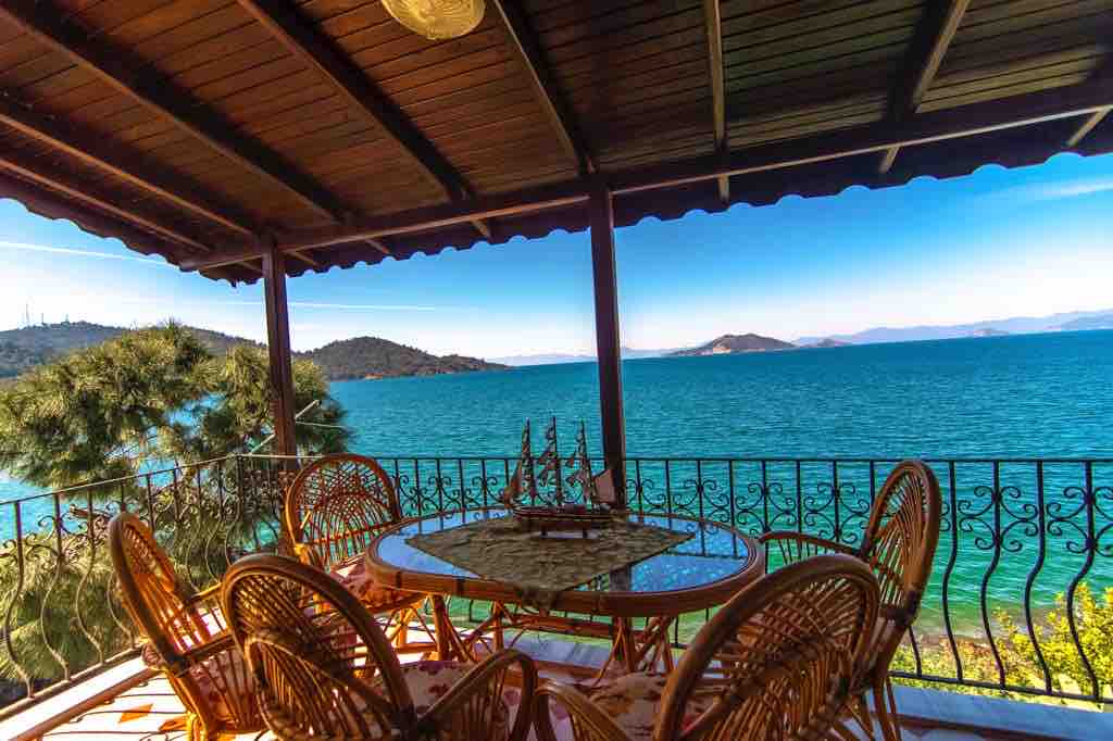 Şövalye Adasında Günlük,Haftalık,Aylık kiralık Ev Houses for Rent in