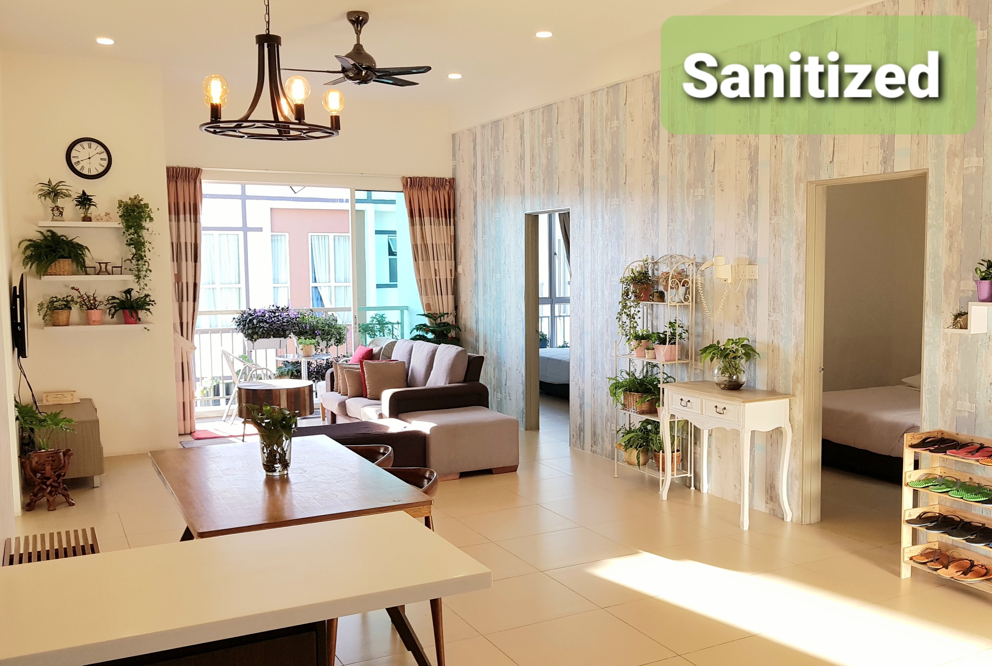Spacious 4 Bedroom @ Secret Garden, Night Market