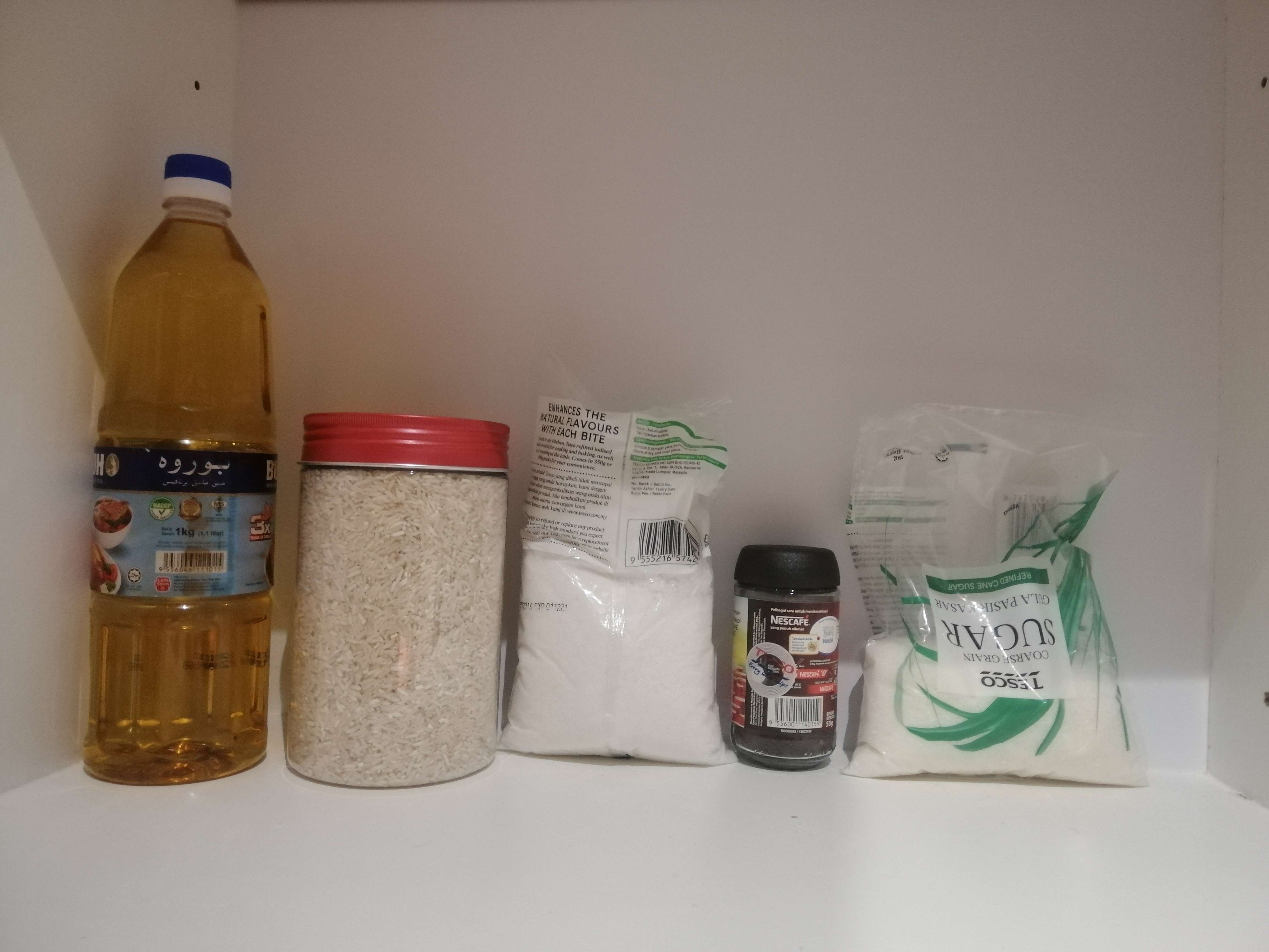 Cozy Studio apartment with fast WiFi @ Tamarind - Apartments for