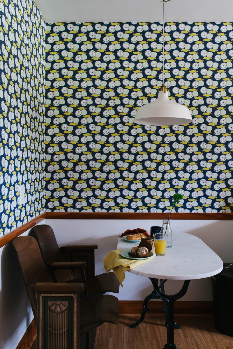 Cheerful Mid Century Retreat - stellar reviews! in District 6, Nashville
