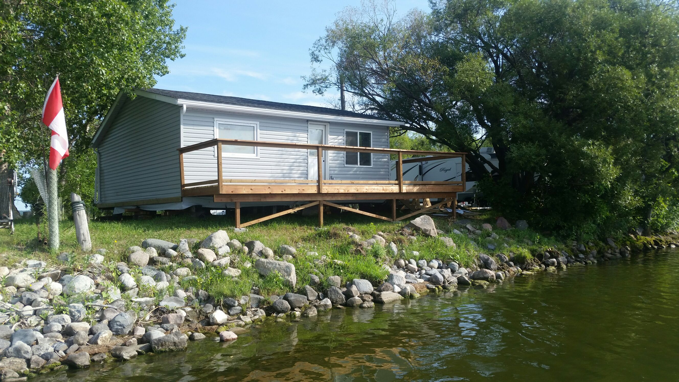 Lac Pelican Cabine en bord de lac avec vue !! Cabanes à louer à