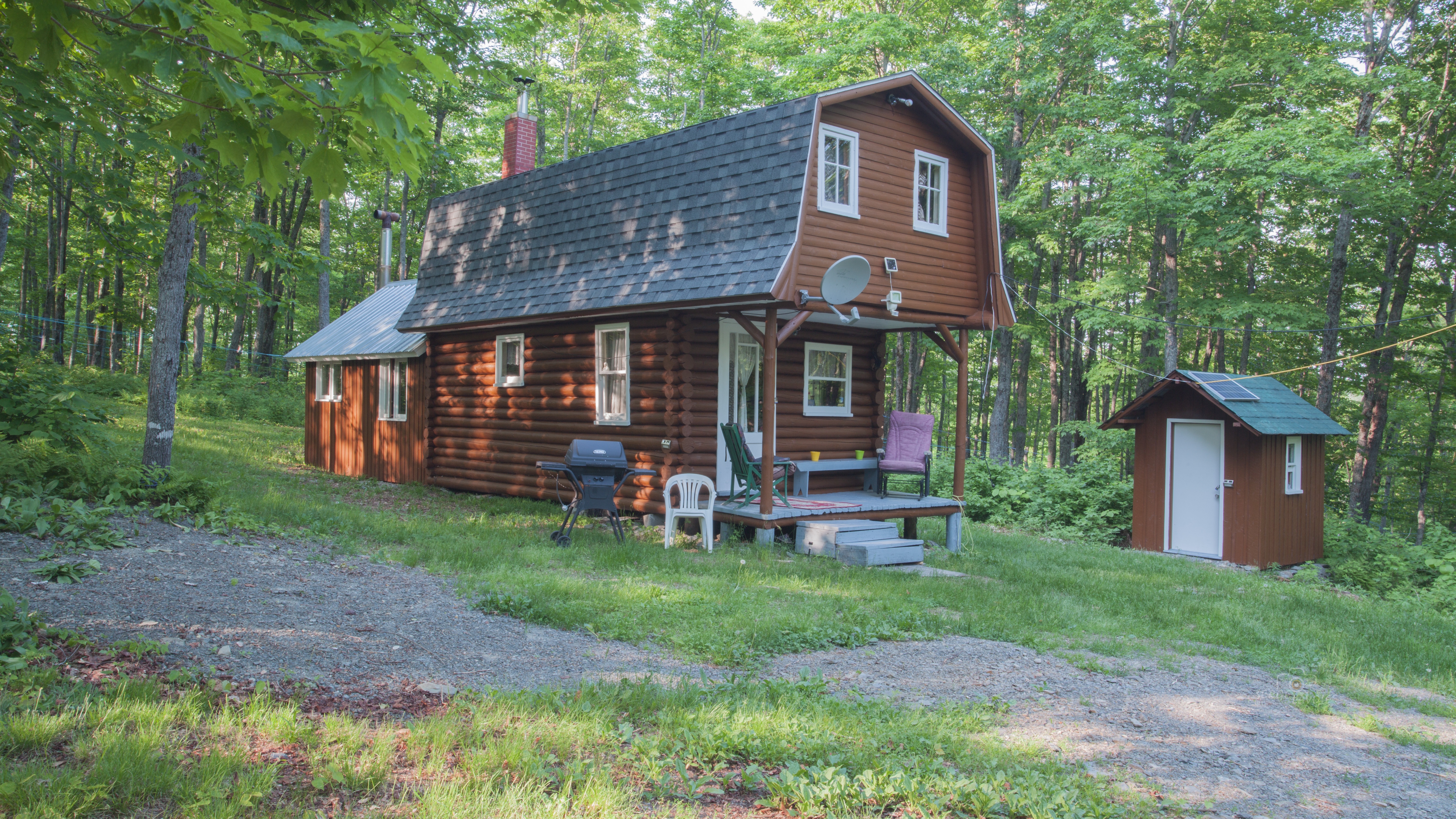 Cabane de ressourcement en forêt in Sainte-Joseph, New Brunswick