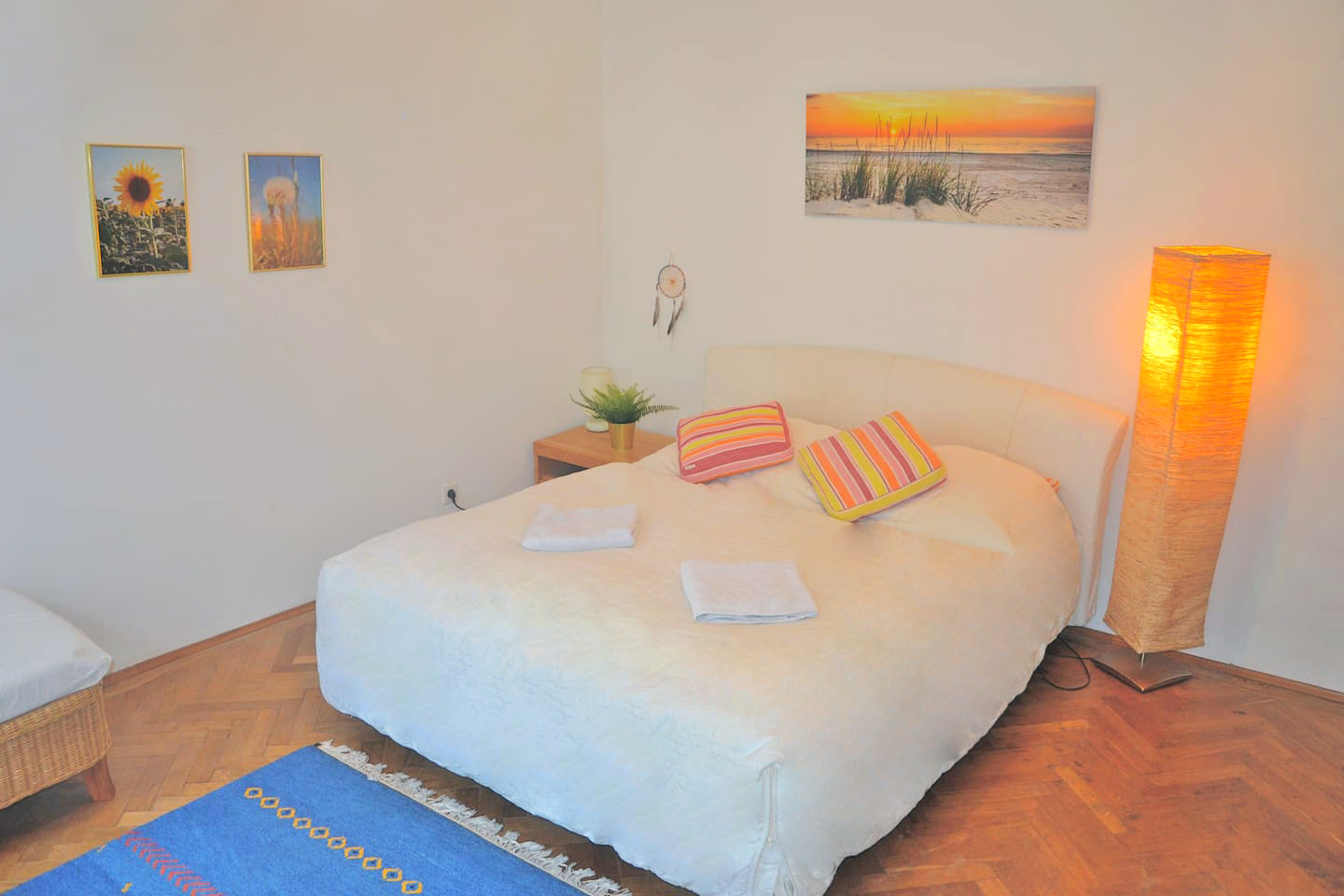 Bright beautiful apartment in the center